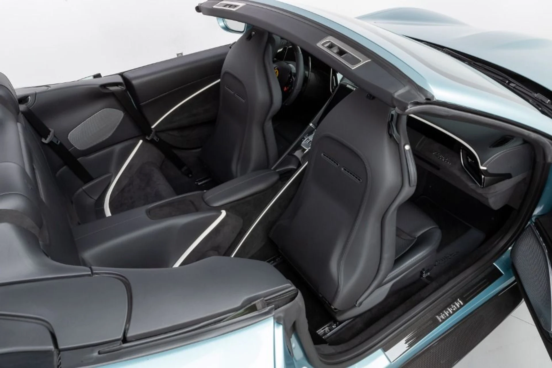 mph038_4018685117_Used_2024_Ferrari_Roma_Spider_eb983c8059