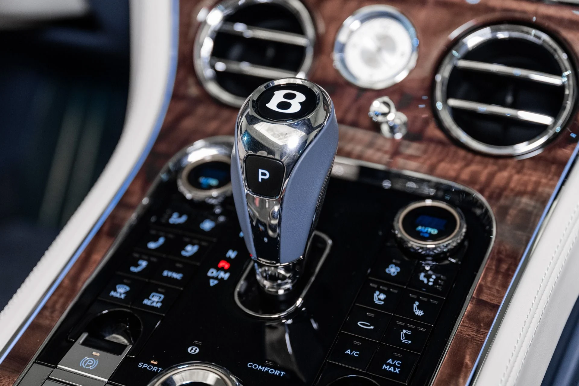 mph038_4026700037_New_2025_Bentley_Continental_1754062657_8da01258d7