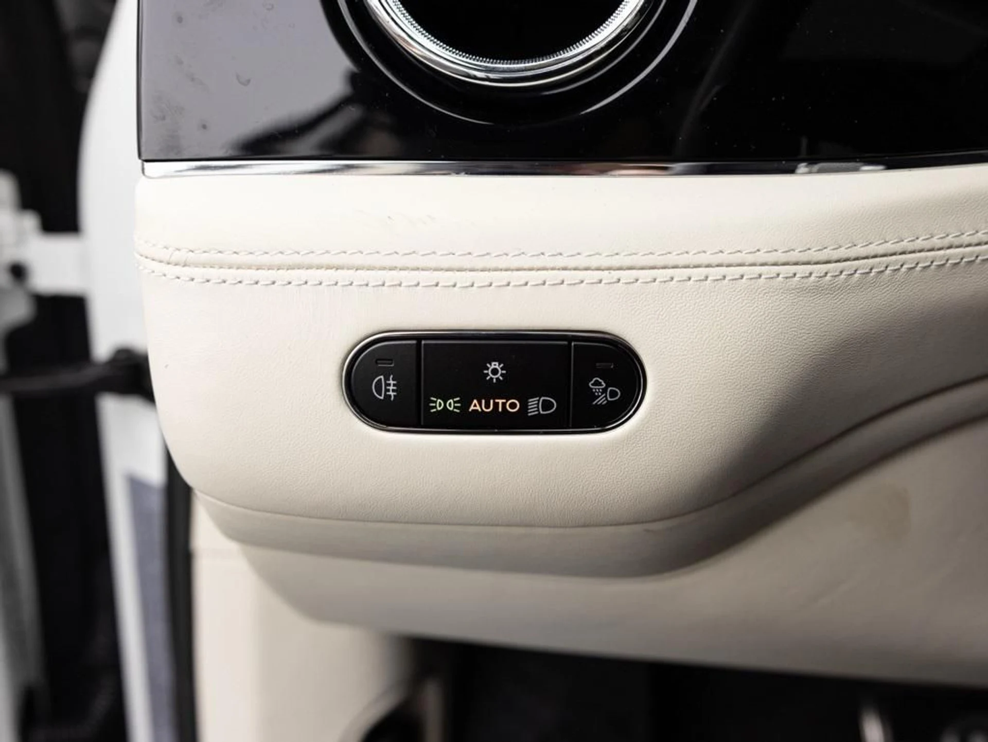 mph038_403860950_480417656_693907ccbe3adbc4f79da65f_2fc3732567