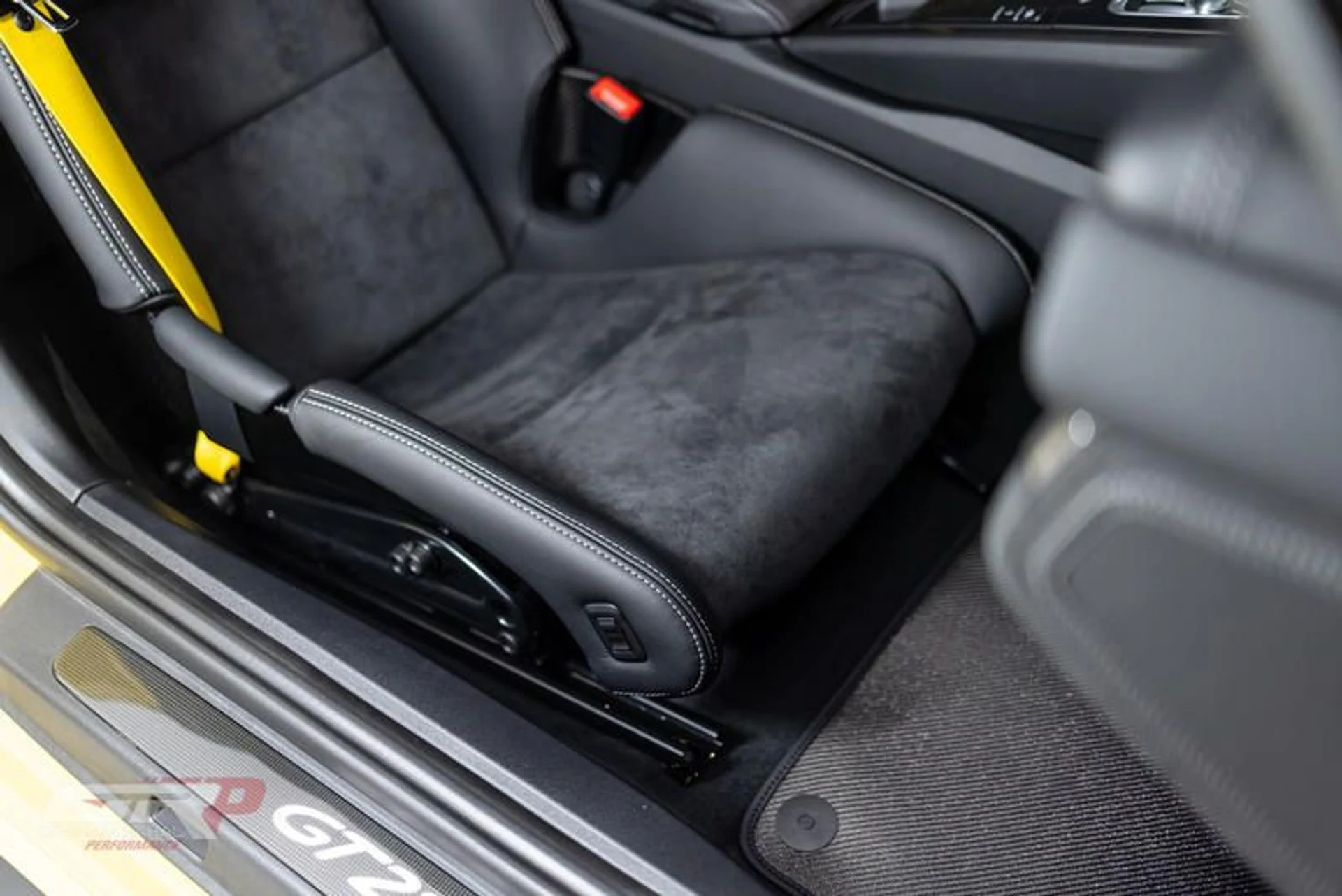 mph038_4051639662_C6_E4_F7_DC_A5_BC_4049_B19_C_E3752_E267482_4ad45cdafd