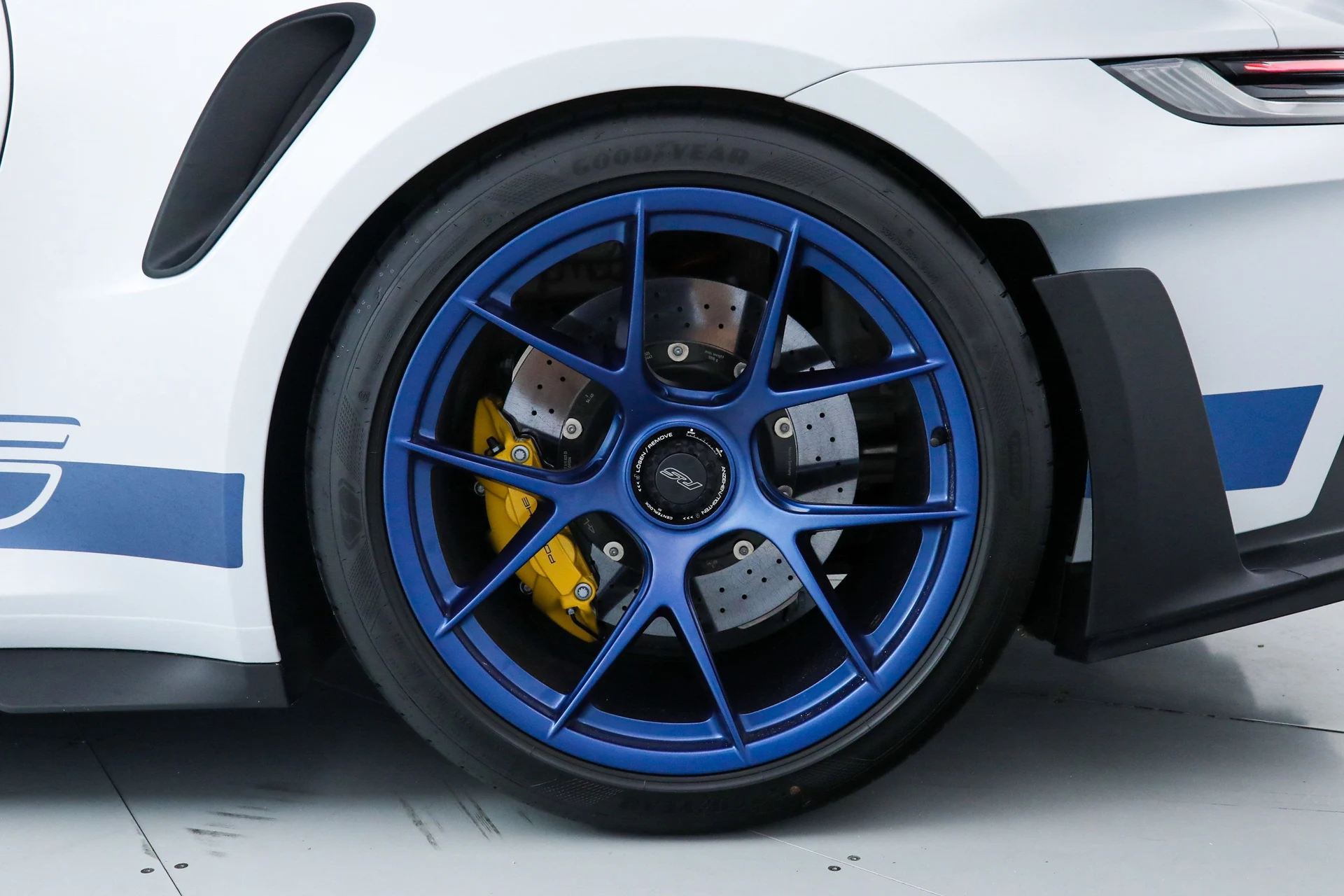 mph038_4064625231_3c5e1daa8263c38648208f7645d645df_af58a506ea