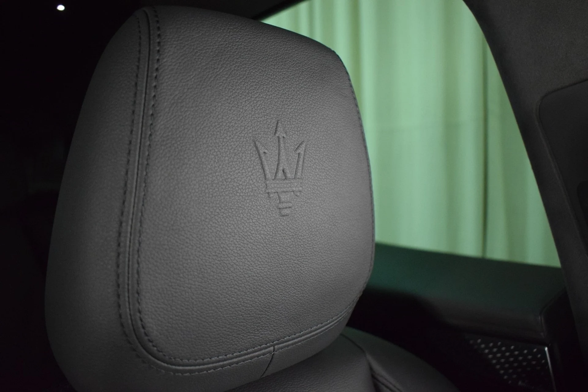 mph038_4073162797_161f753e6ca9780af9b0196bfb330f3ax_30510b8763