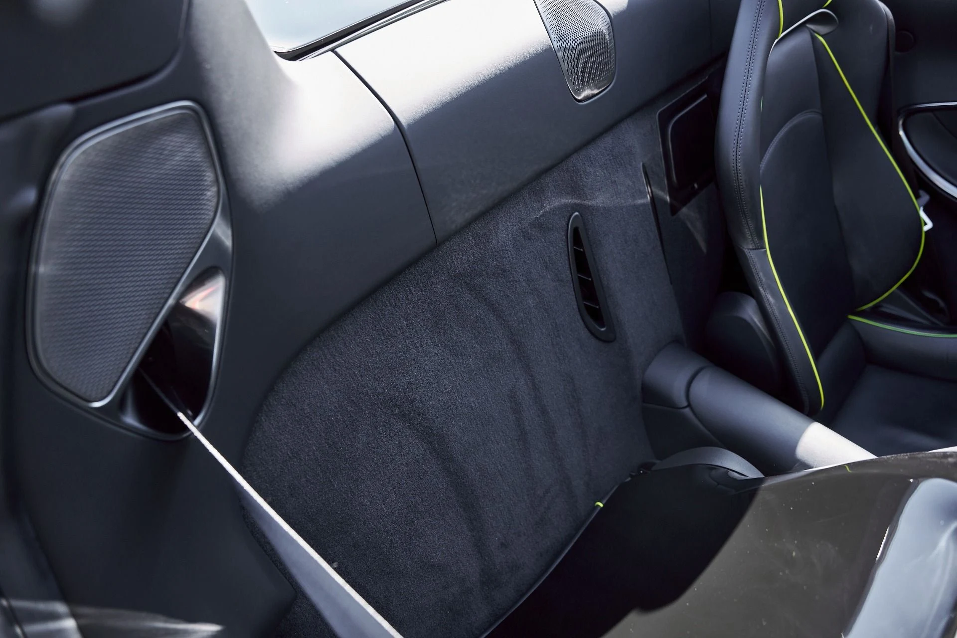 mph038_4077737054_Used_2025_Mc_Laren_Artura_Tech_Lux_1769825897_def0b77b4a