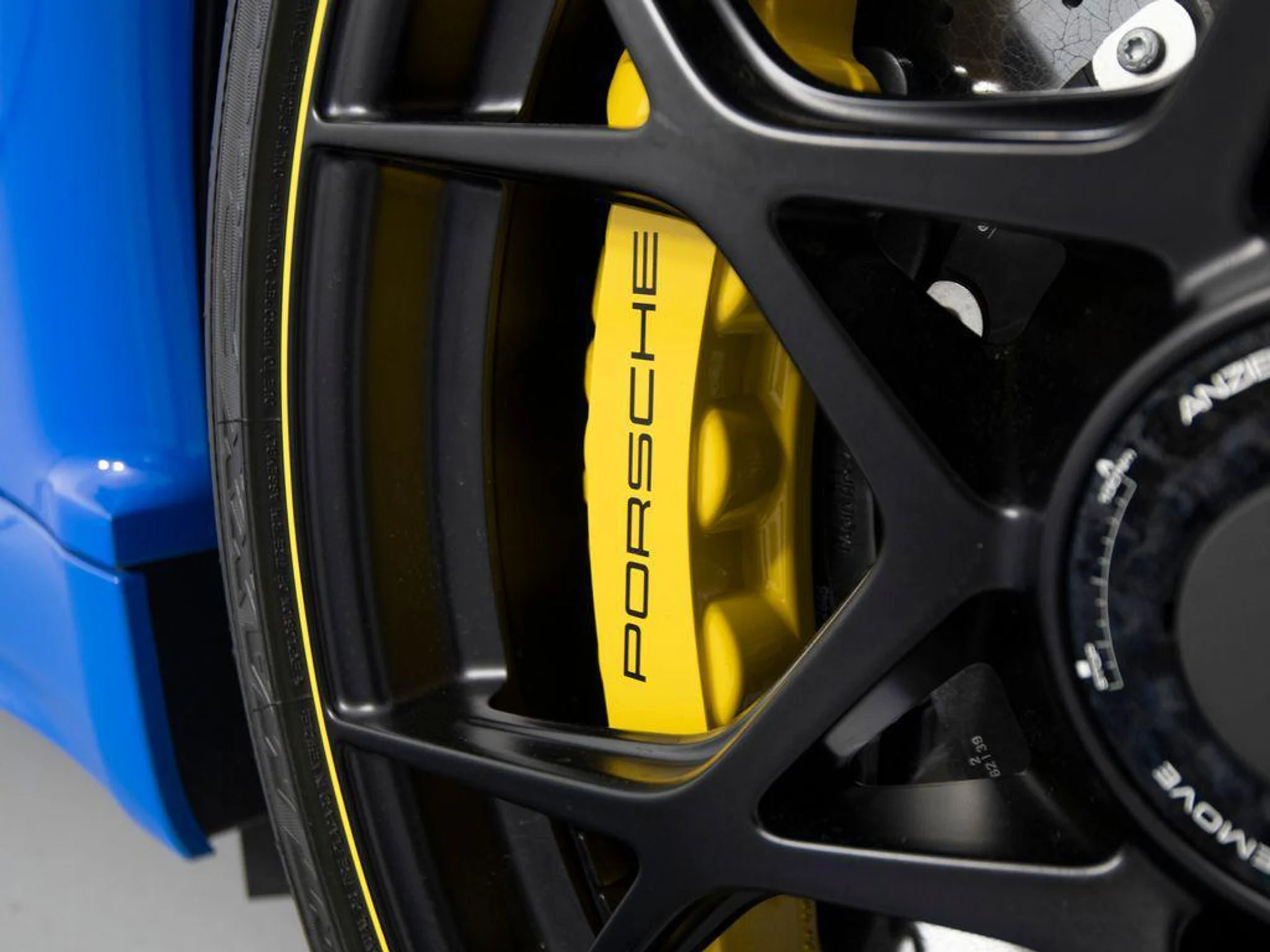 mph038_409963473_Uv7_Ijvdarxd86a_AS_77_J_Sv1f_E_Pvo_221b9d56f2