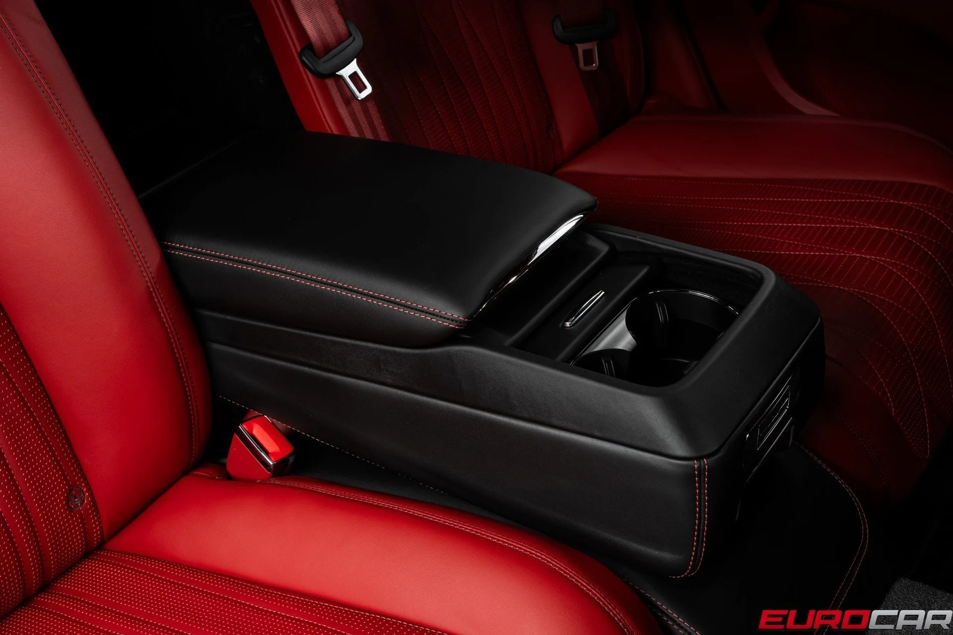 mph038_4100077307_image_39_c9d3142069