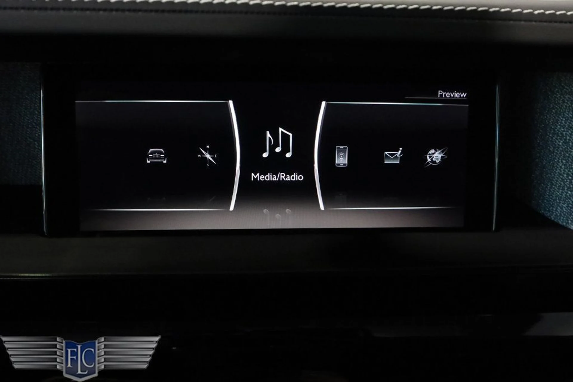 mph038_4102837262_used_2022_rolls_royce_phantom_sedan_9689_23002313_39_1024_212d65a02e