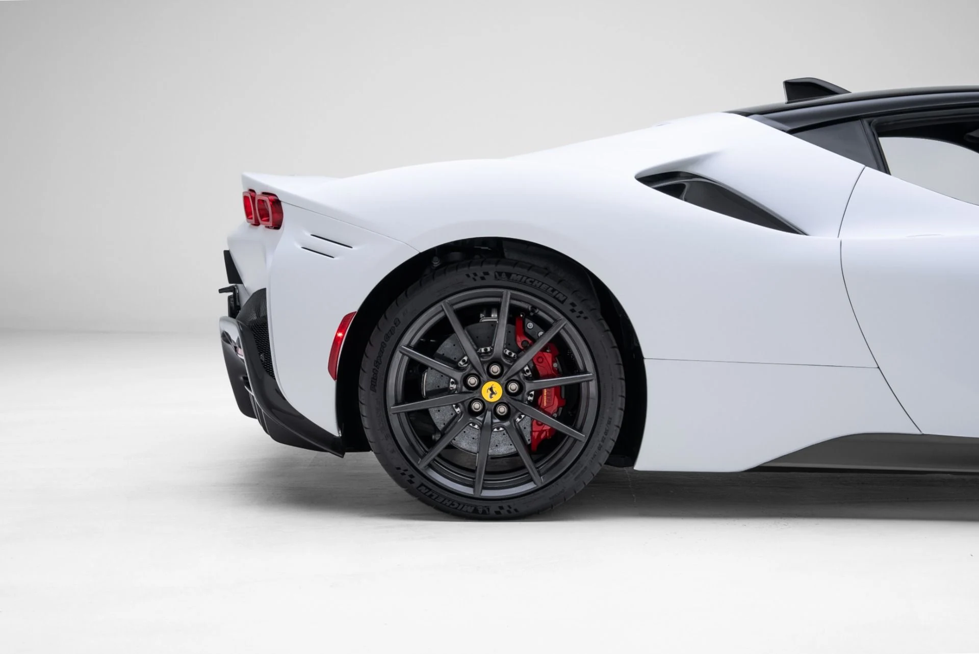 mph038_4109028213_Used_2023_Ferrari_SF_90_Stradale_1772151566_410cf1d524