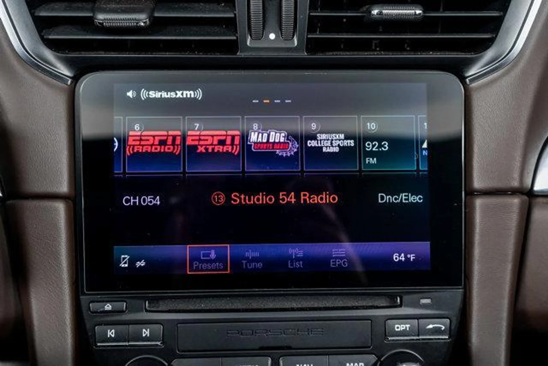 mph038_4114560366_P7_DL_Mx8lf2_OUJ_Cd_Ru2_Igrs_Cle68_08eb485f99