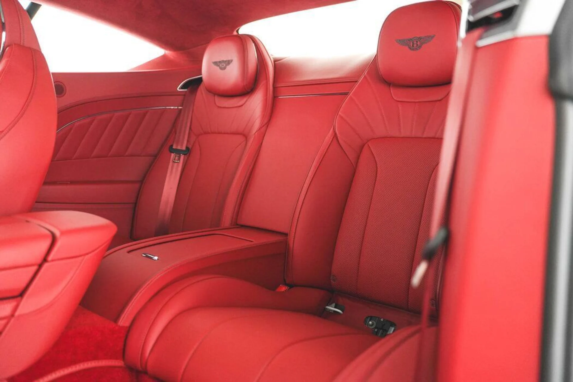 mph038_4124201321_51d9783778295b78a4c9848dc11ebdc9_ebd27f9698