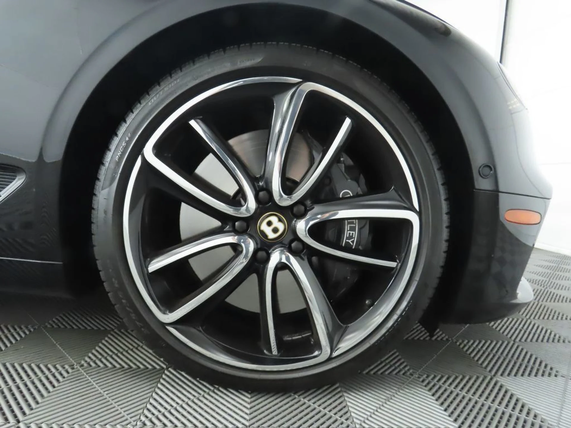 mph038_4134028498_used_2020_bentley_continental_gtv8firsteditionconvertible_8119_22948234_39_1024_78621c286e