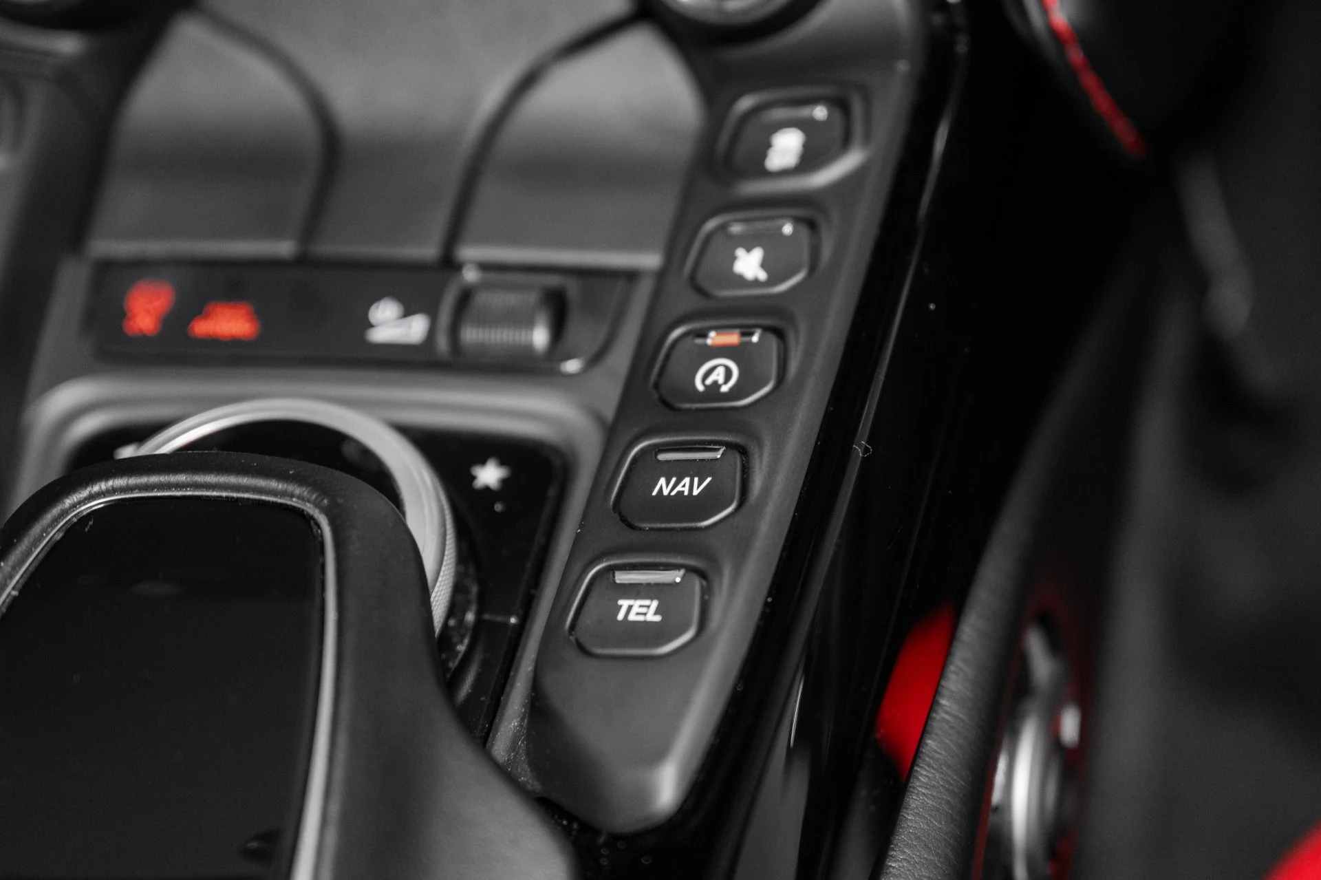 mph038_414427908_Used_2019_Aston_Martin_Vantage_1779799907_2cf87c09f5