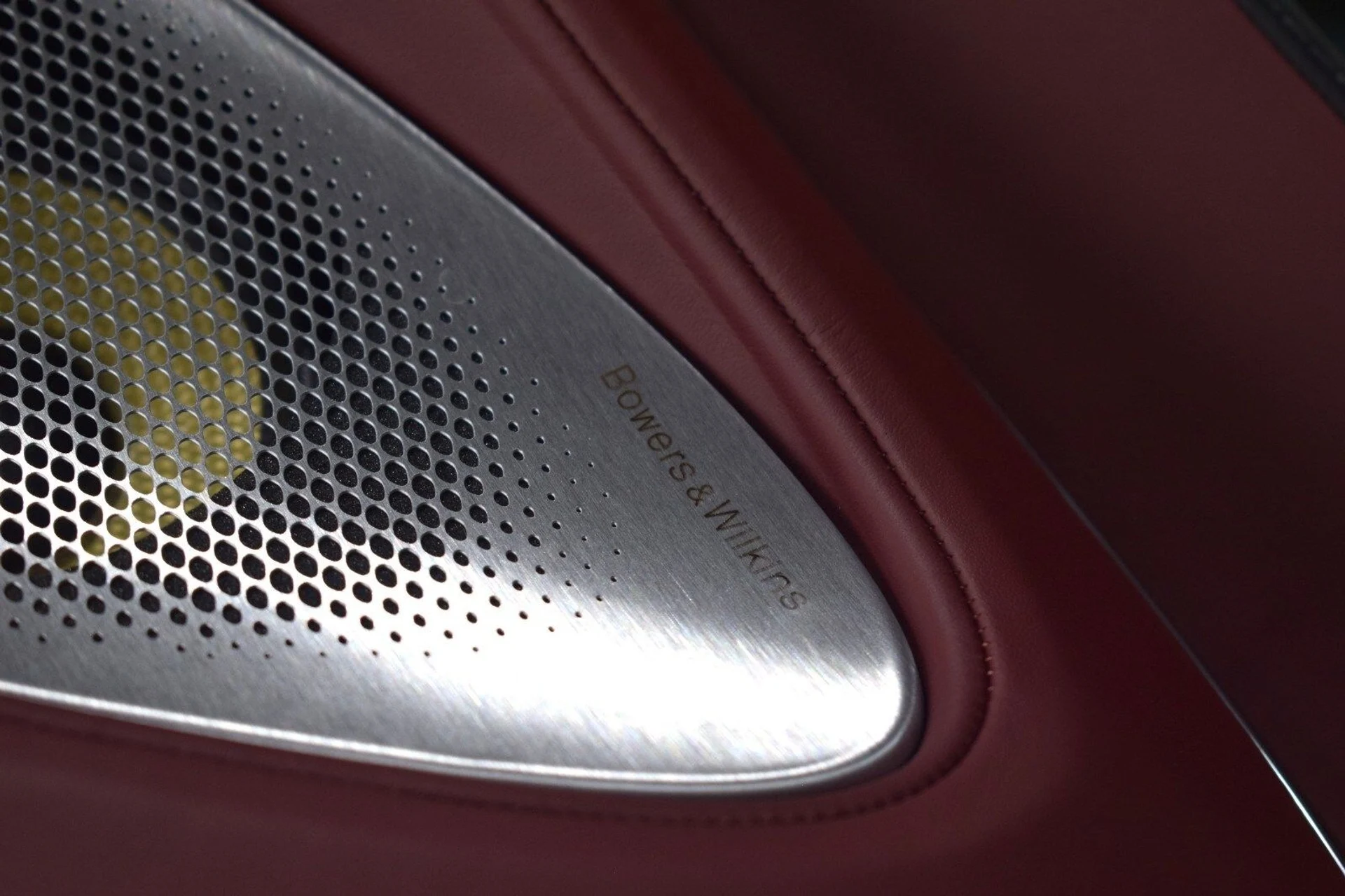 mph038_4147384802_4d70ad45bd0011a8381004c1c30aceeex_c42897a361