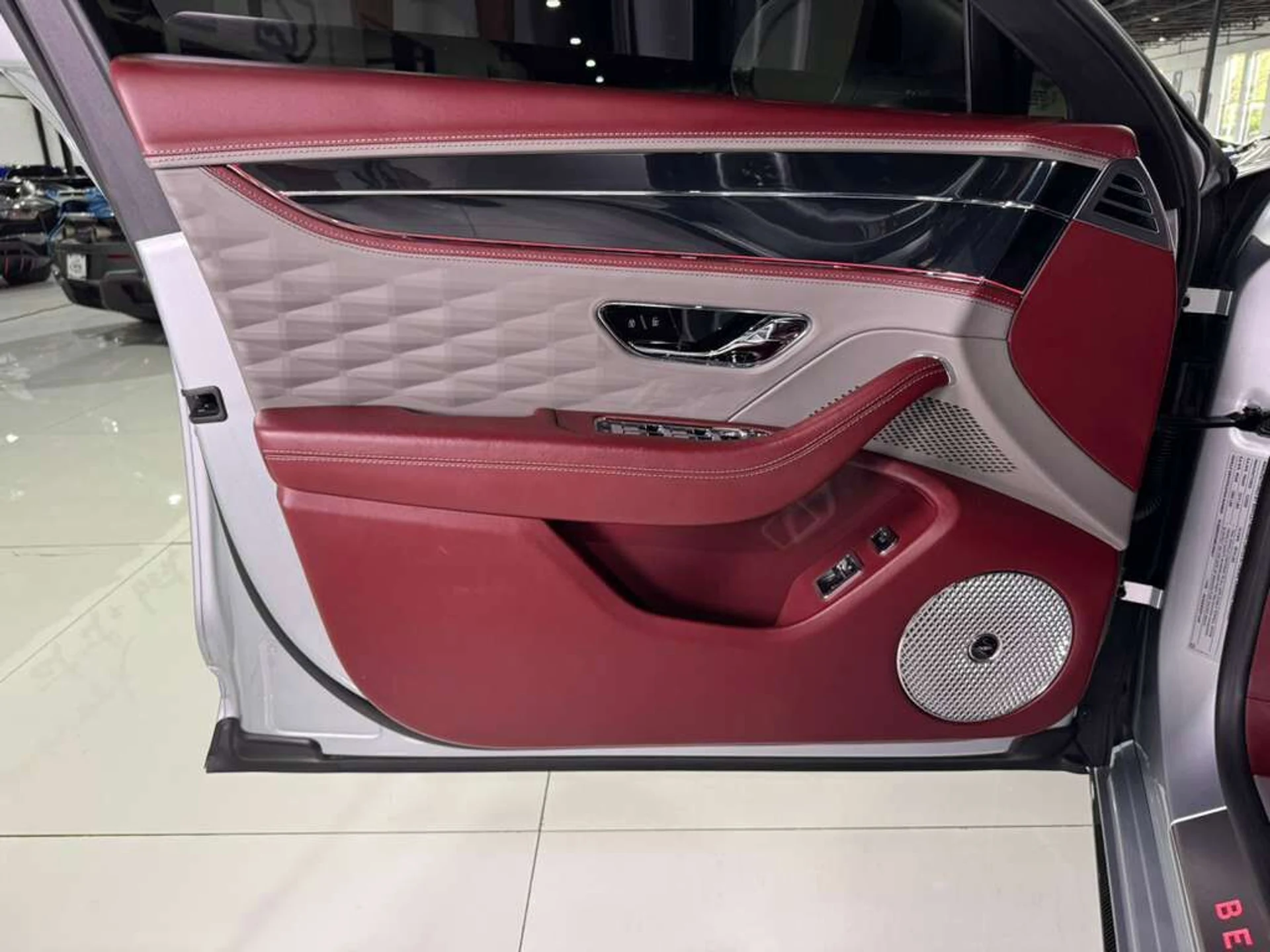 mph038_4148509906_f5b308d254e48171e26b6988f6566a50_8f7af84c87