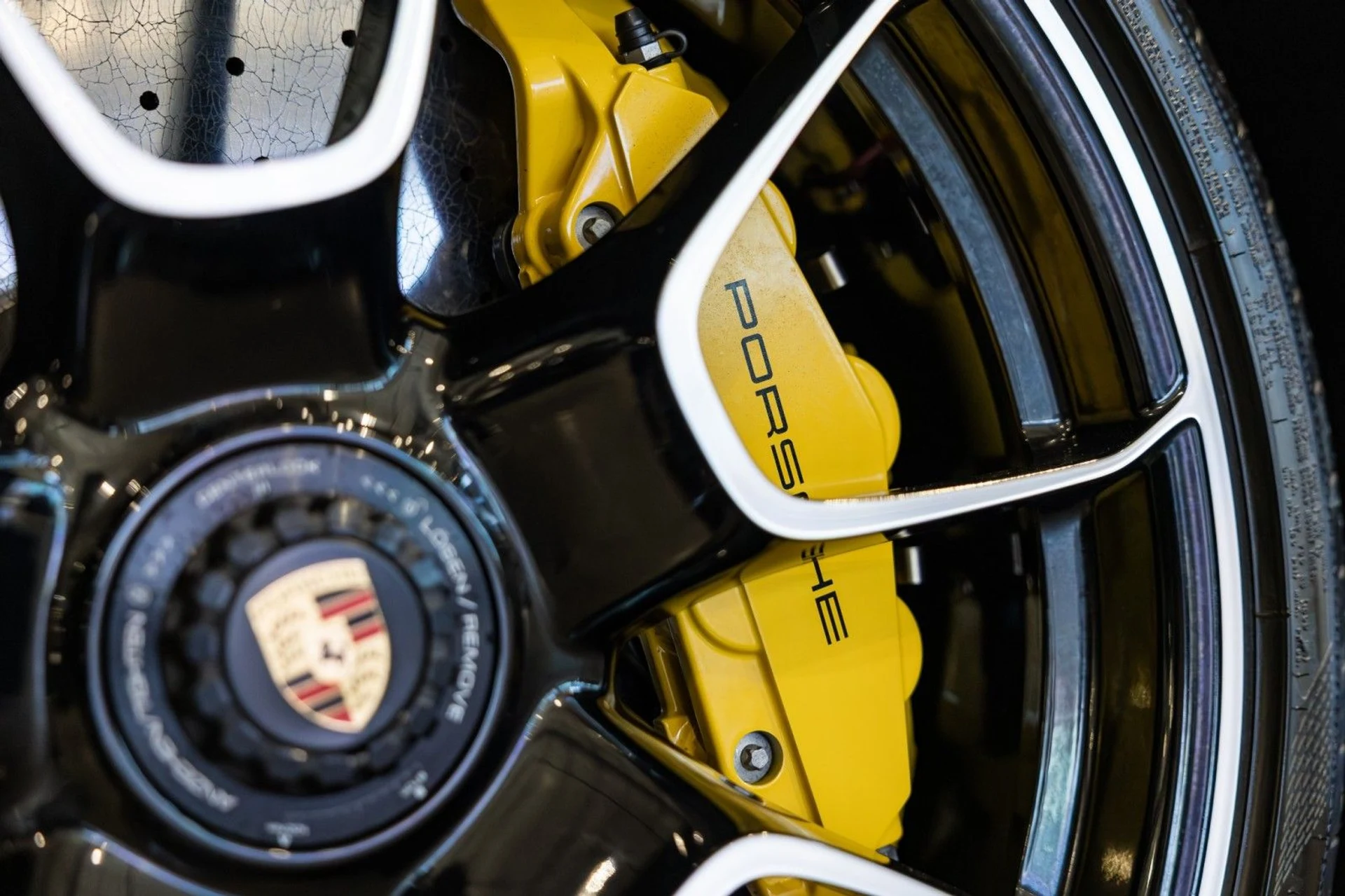 mph038_4173934398_Cw_1366abcf38