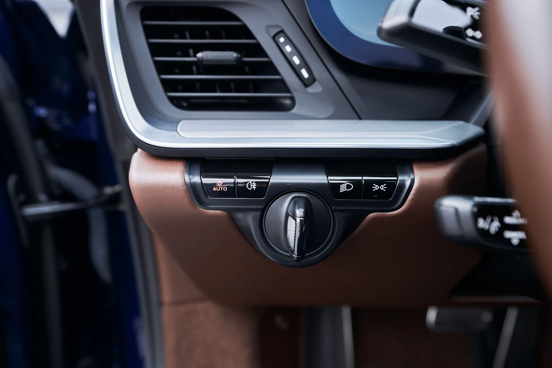 mph038_4187395554_Used_2021_Porsche_911_Turbo_S_1763157478_f1d6bd3cfa