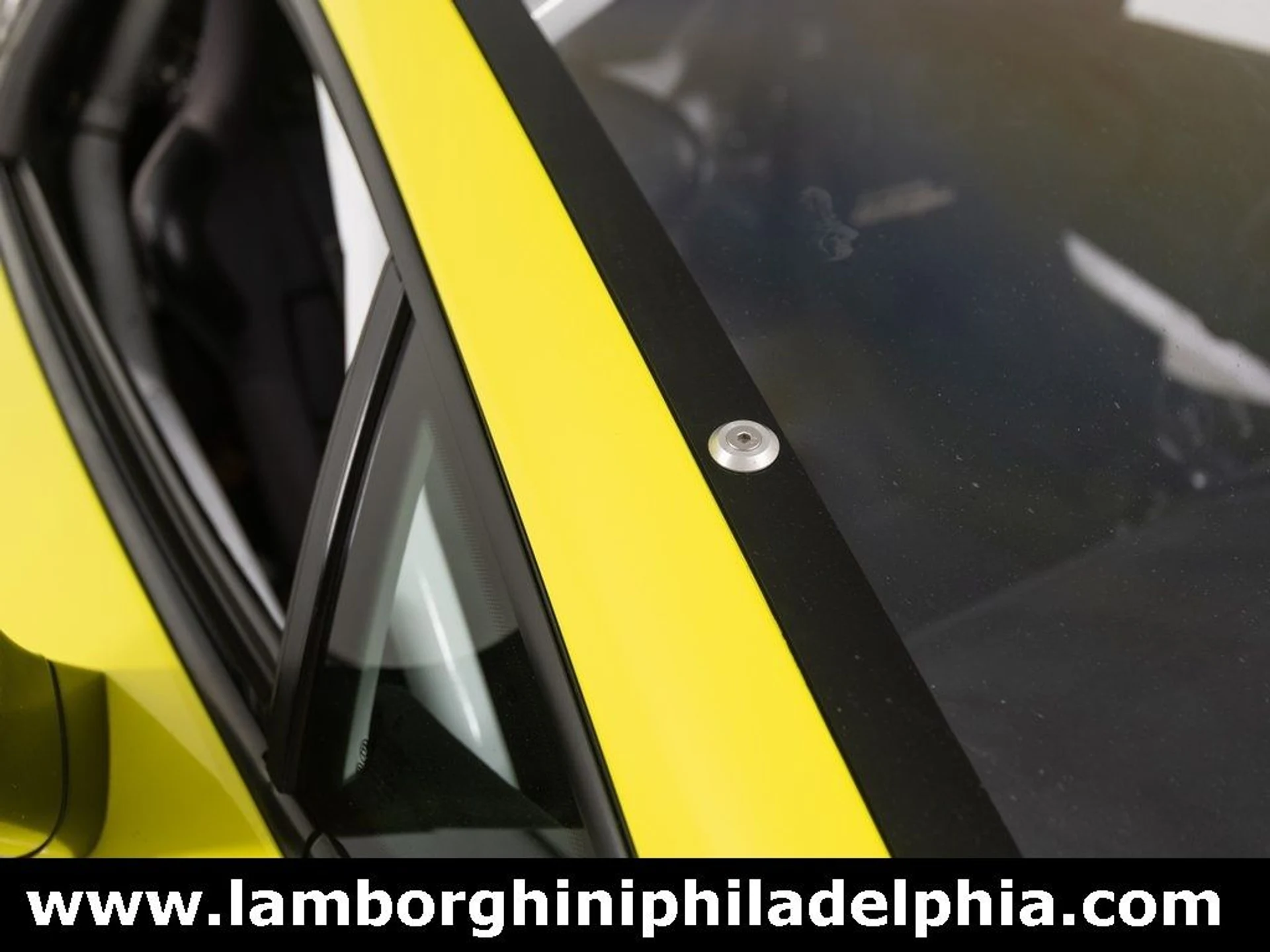 mph038_4192063774_d2d4386bbd577f7a967de274ae7de380x_ae66efff65