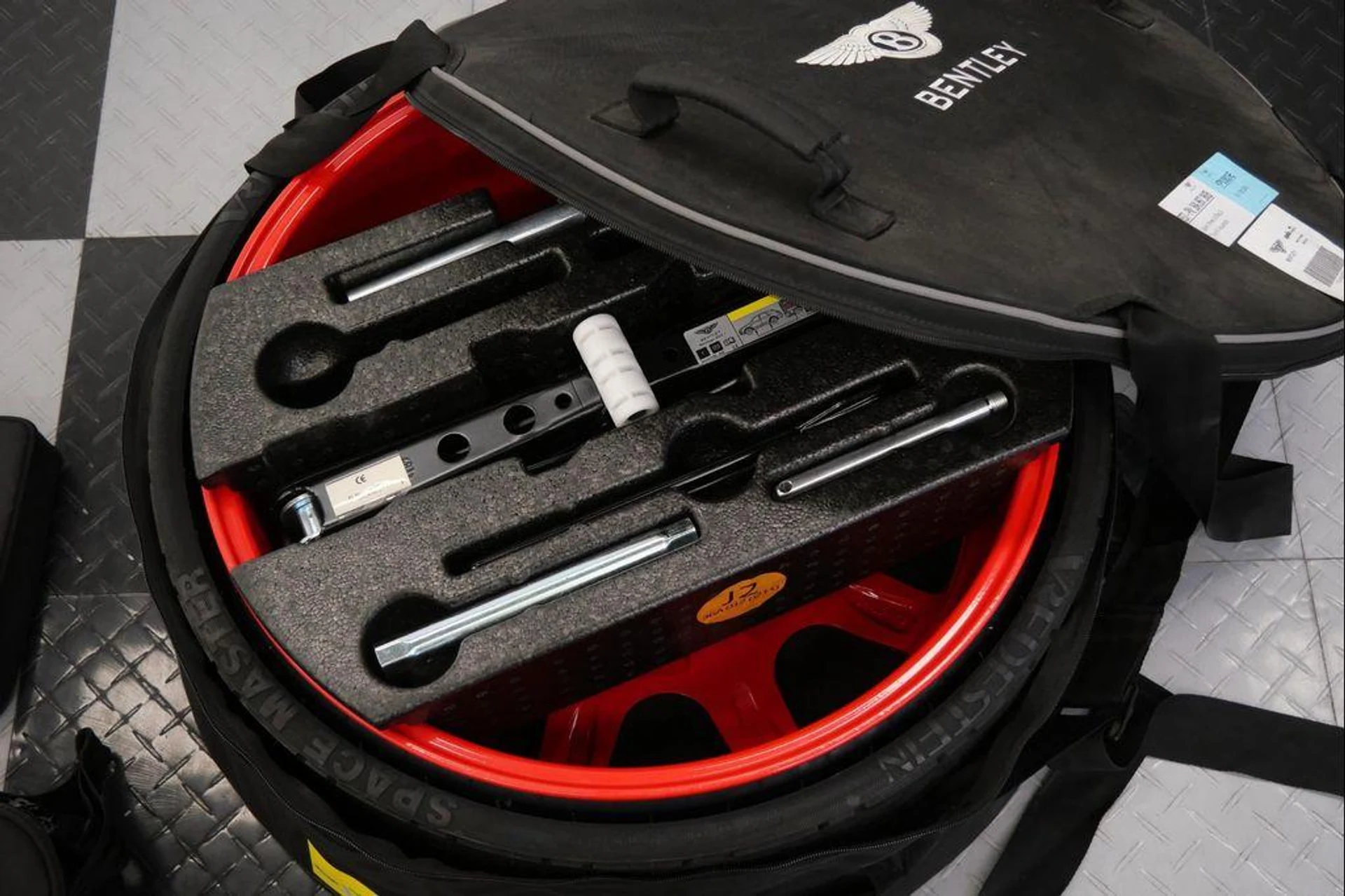 mph038_4192692239_y_Fb5_EVJ_Btb_Zxrg6m3r_LXN_Op_Dfk_13ace55479