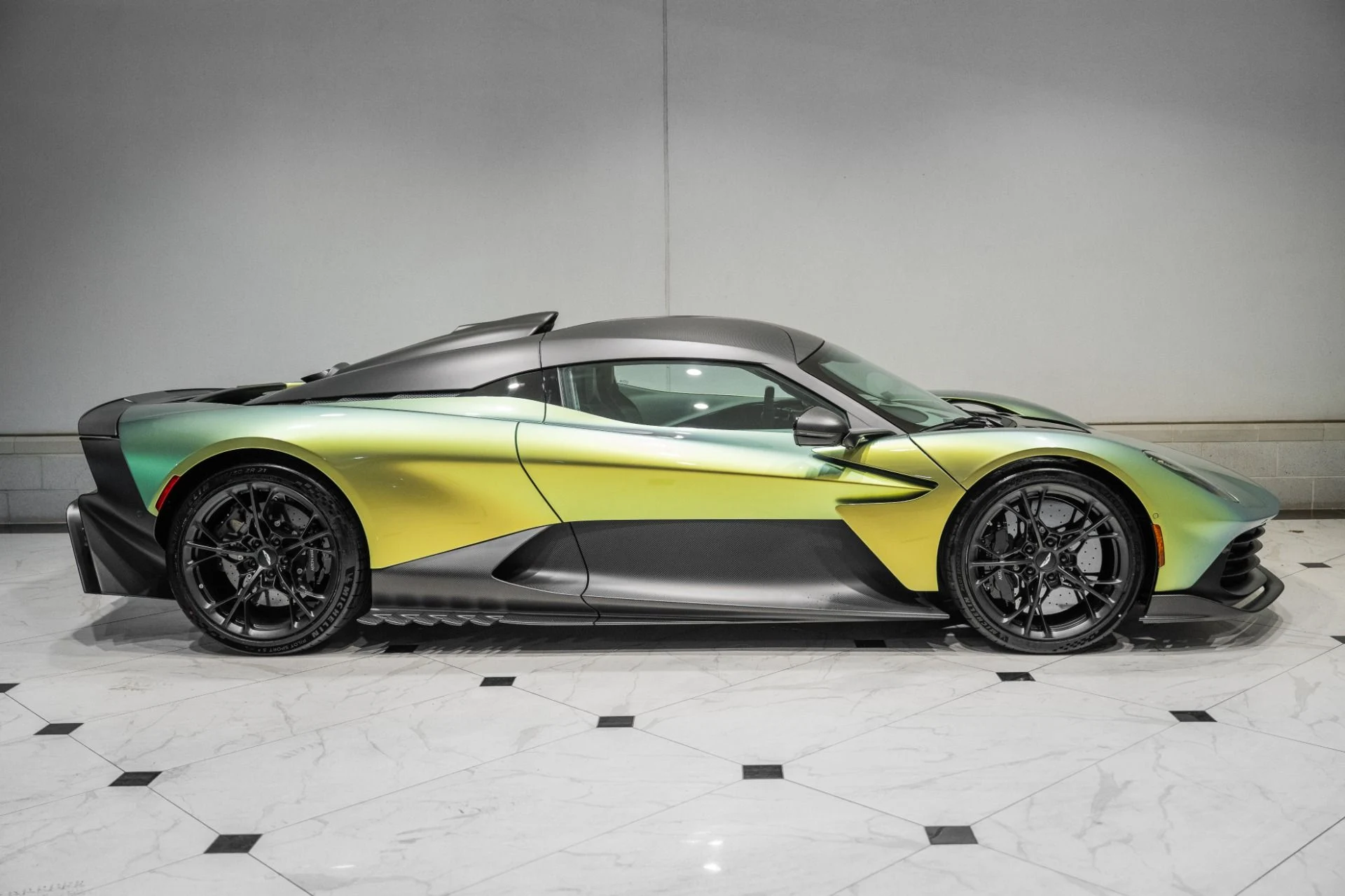 mph038_4193519145_New_2026_Aston_Martin_Valhalla_1790437423_d8099e40f7