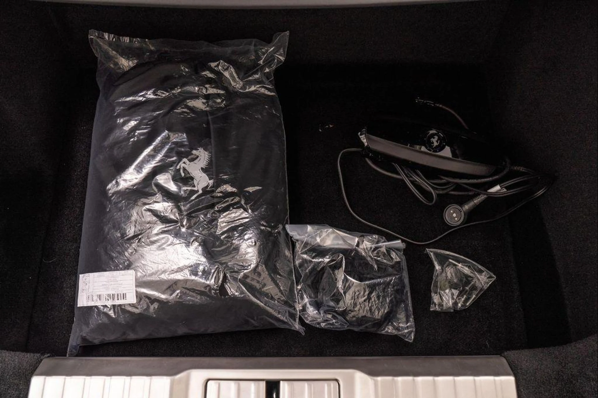 mph038_4209052333_z_CZ_Mm5ze_B_Pd_Ok_DI_Jldlhkpr9_J6s_949077be33