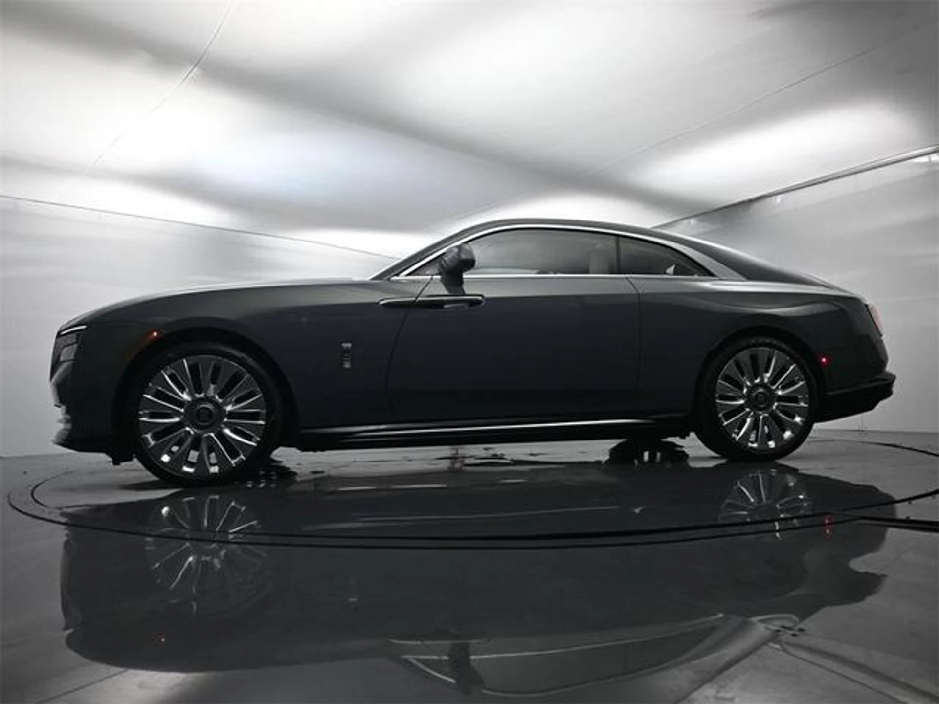 mph038_421856451_7kg2_EZB_2_Wq_PEJG_7_Md6_VK_Xpuqg_Ko_07c0836f51