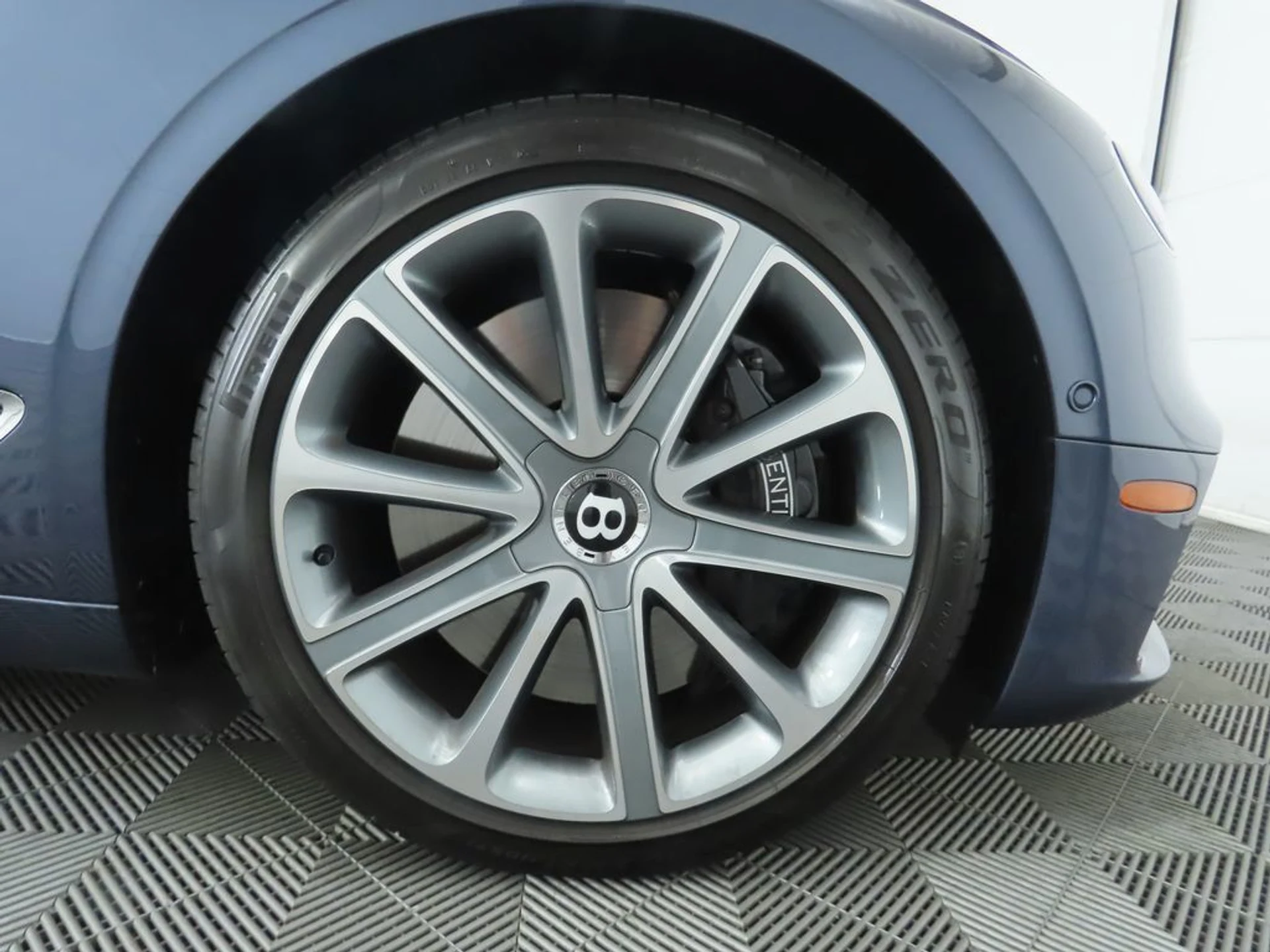 mph038_423416473_used_2022_bentley_continental_gtmullinerconvertible_8119_22956704_39_1024_4d8883b4ef