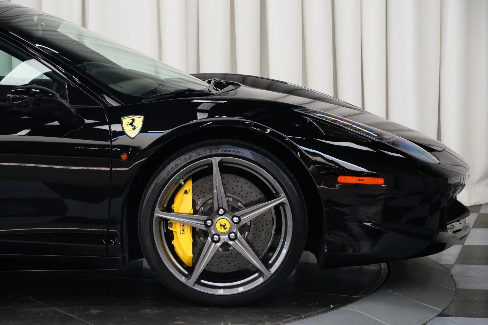 mph038_4235691198_Used_2015_Ferrari_458_Italia_1752857169_958ab74a55