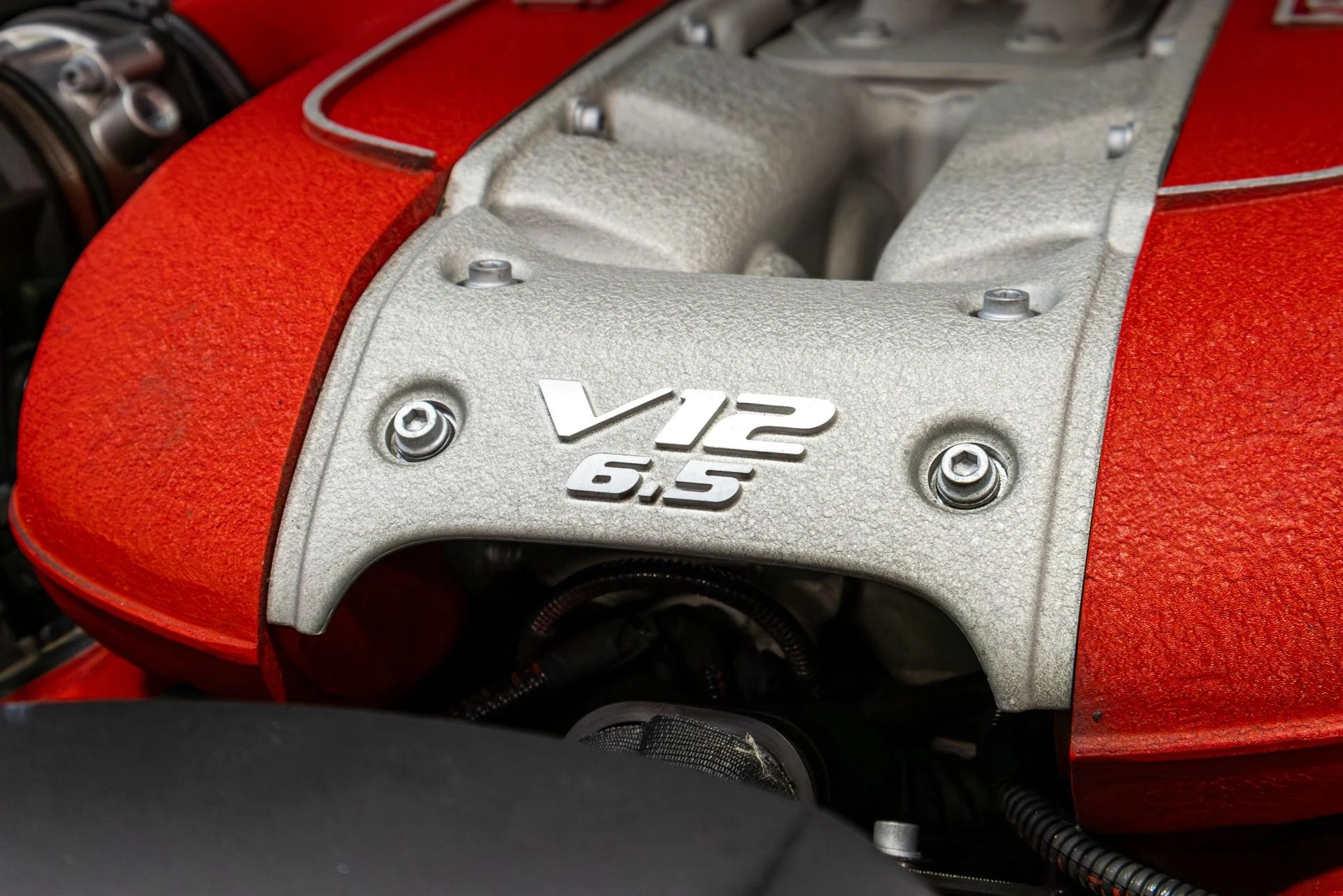 mph038_4241994469_Used_2019_Ferrari_812_Superfast_1774911934_e9779608a2