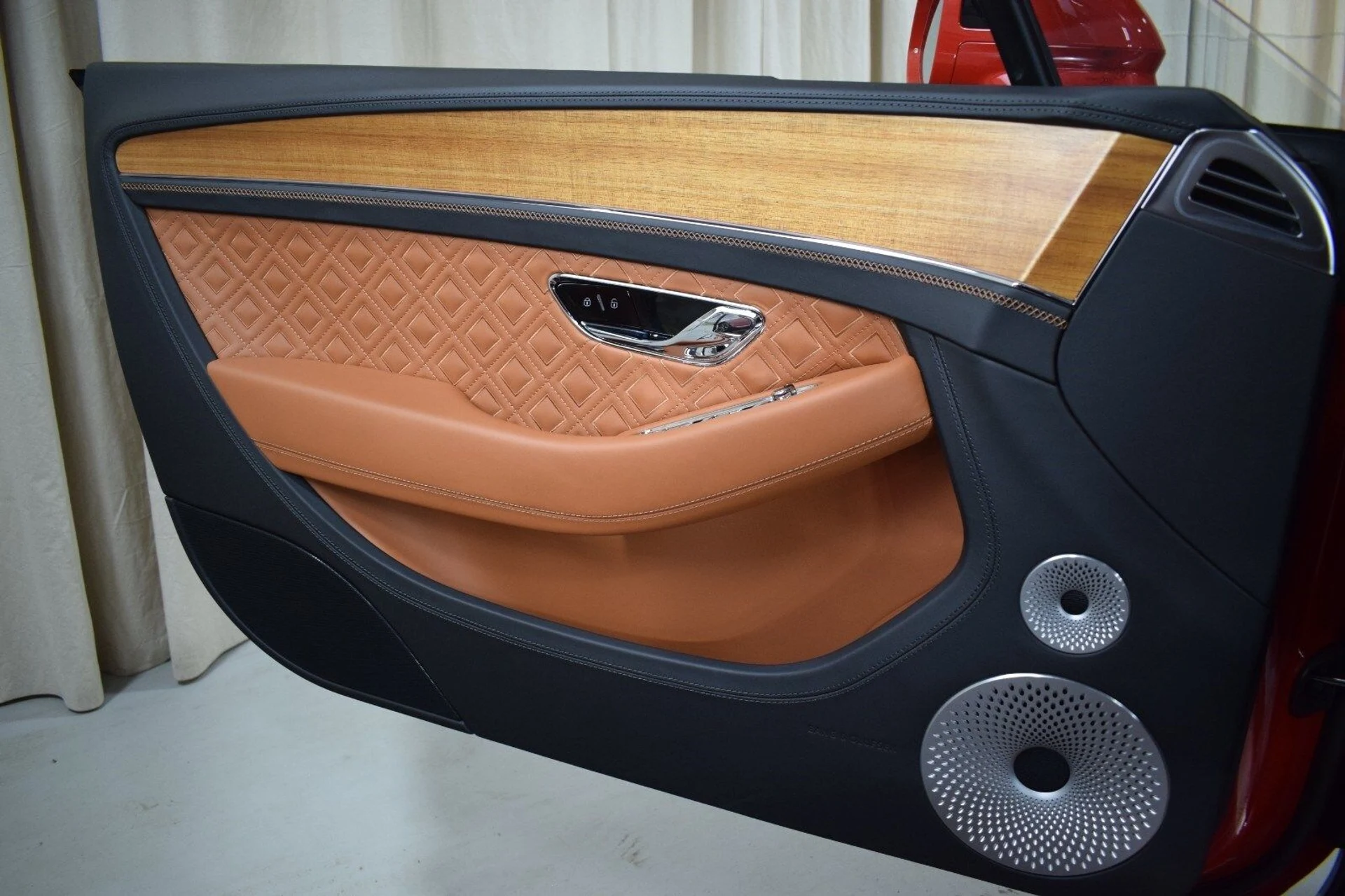 mph038_4244490891_68febc8038a93a4ce37e1bf94d925656x_15f6c6a502