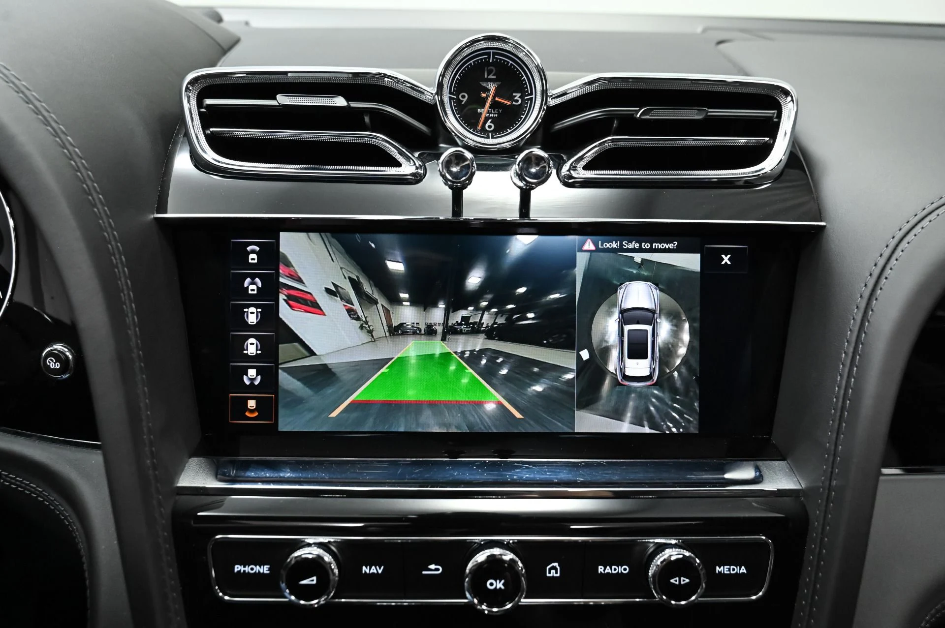 mph038_4246146345_Used_2022_Bentley_Bentayga_Speed_1758039444_bfab66fae9