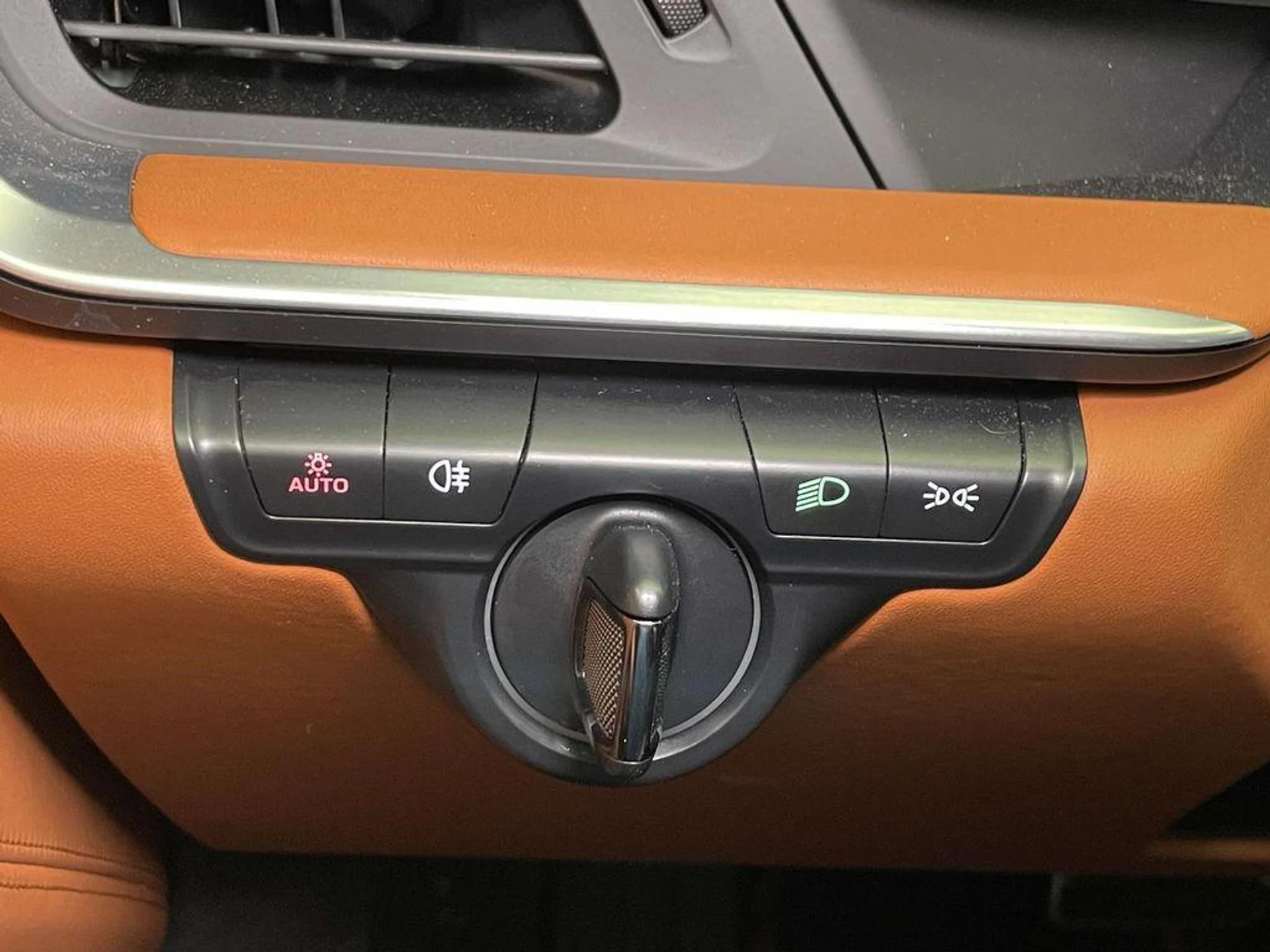 mph038_4252296513_l_S7_Xfl1_CQQ_Er_Mslw_PDM_57v4o_Q_e606b0ada0