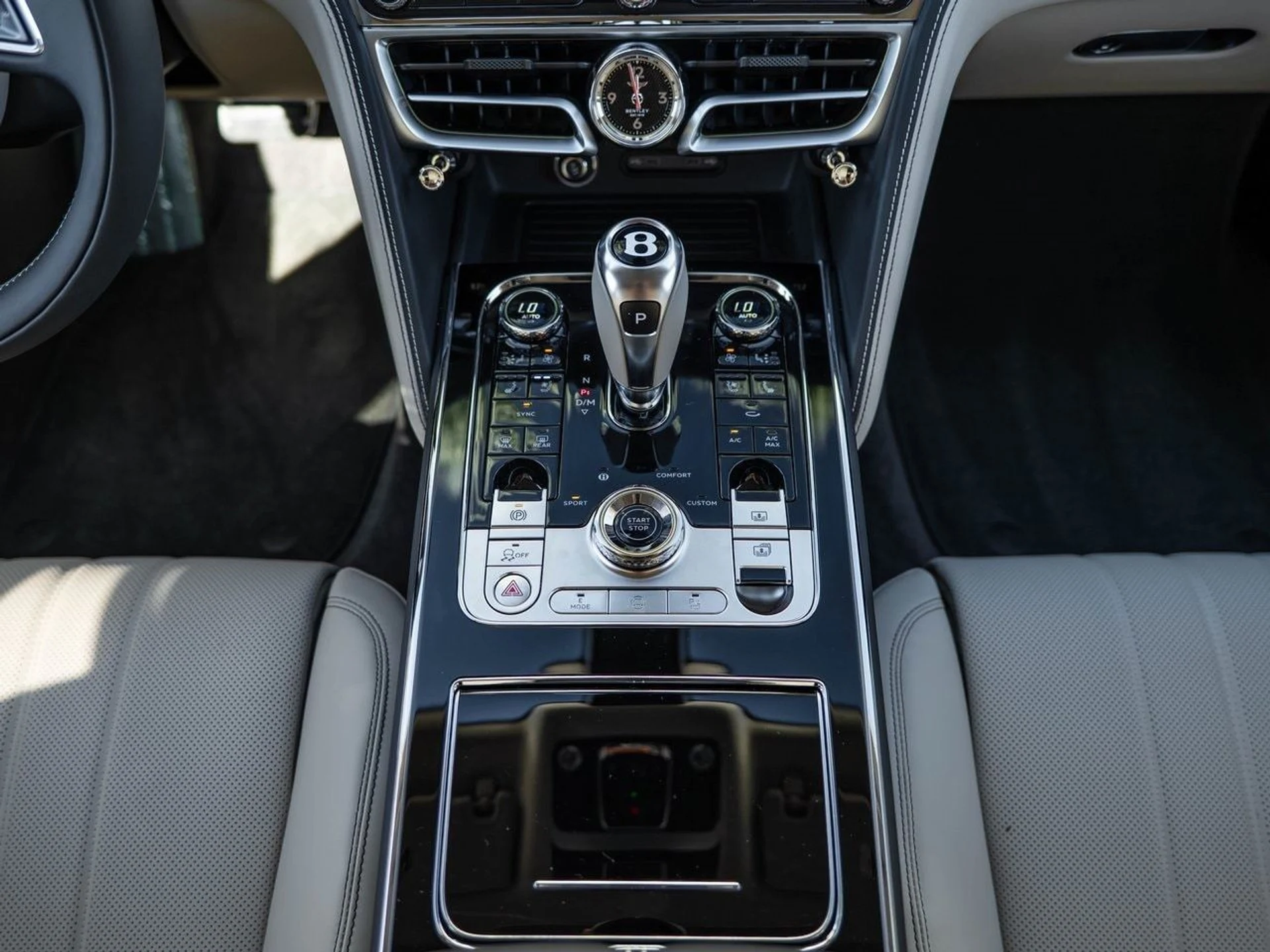 mph038_4254852352_1247f22a84c82e5a515e2d08be23a33dx_80de230580