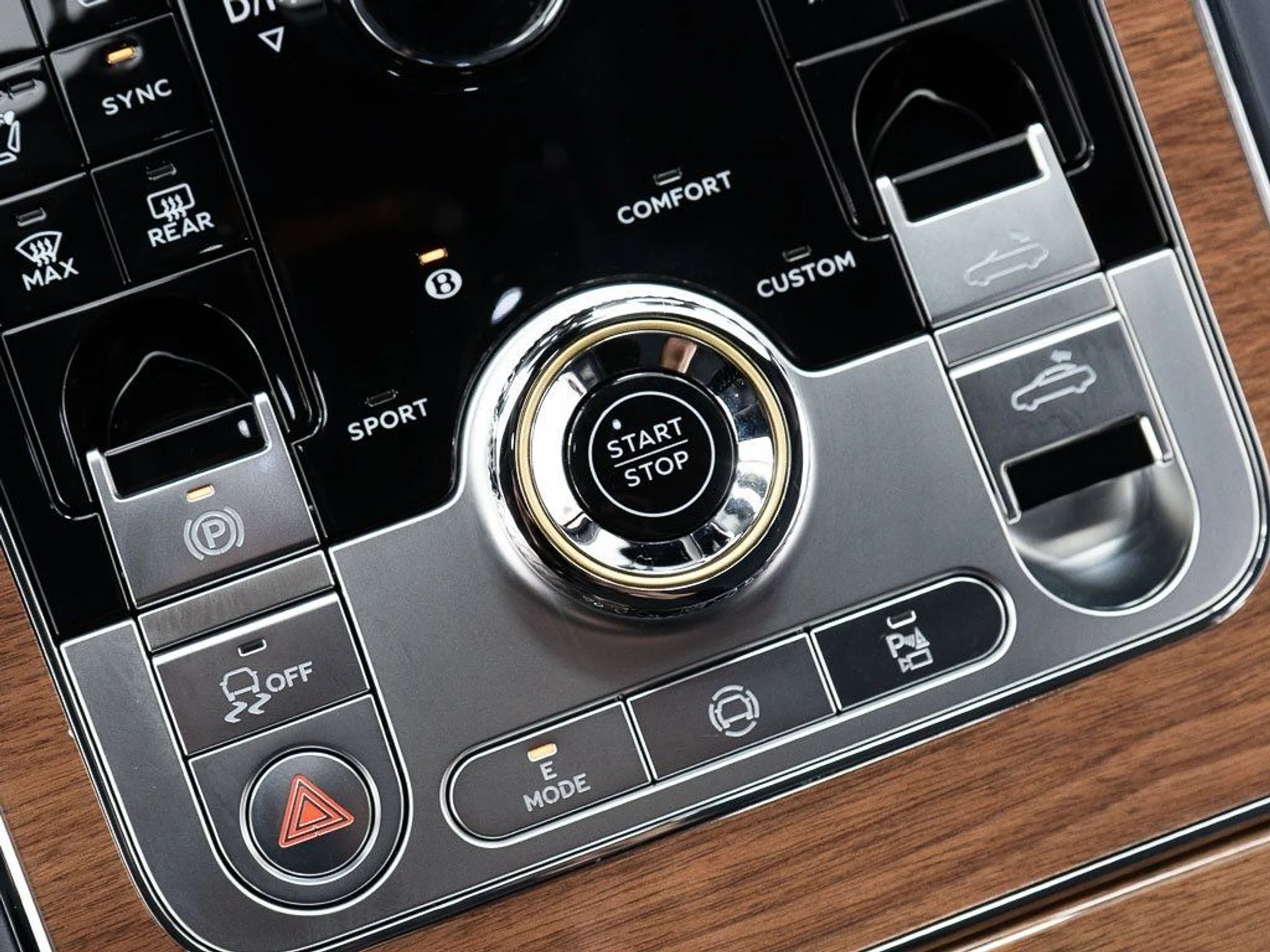 mph038_4262763171_324377c9eaa99a8aec19e67269397d21_e703bda92f