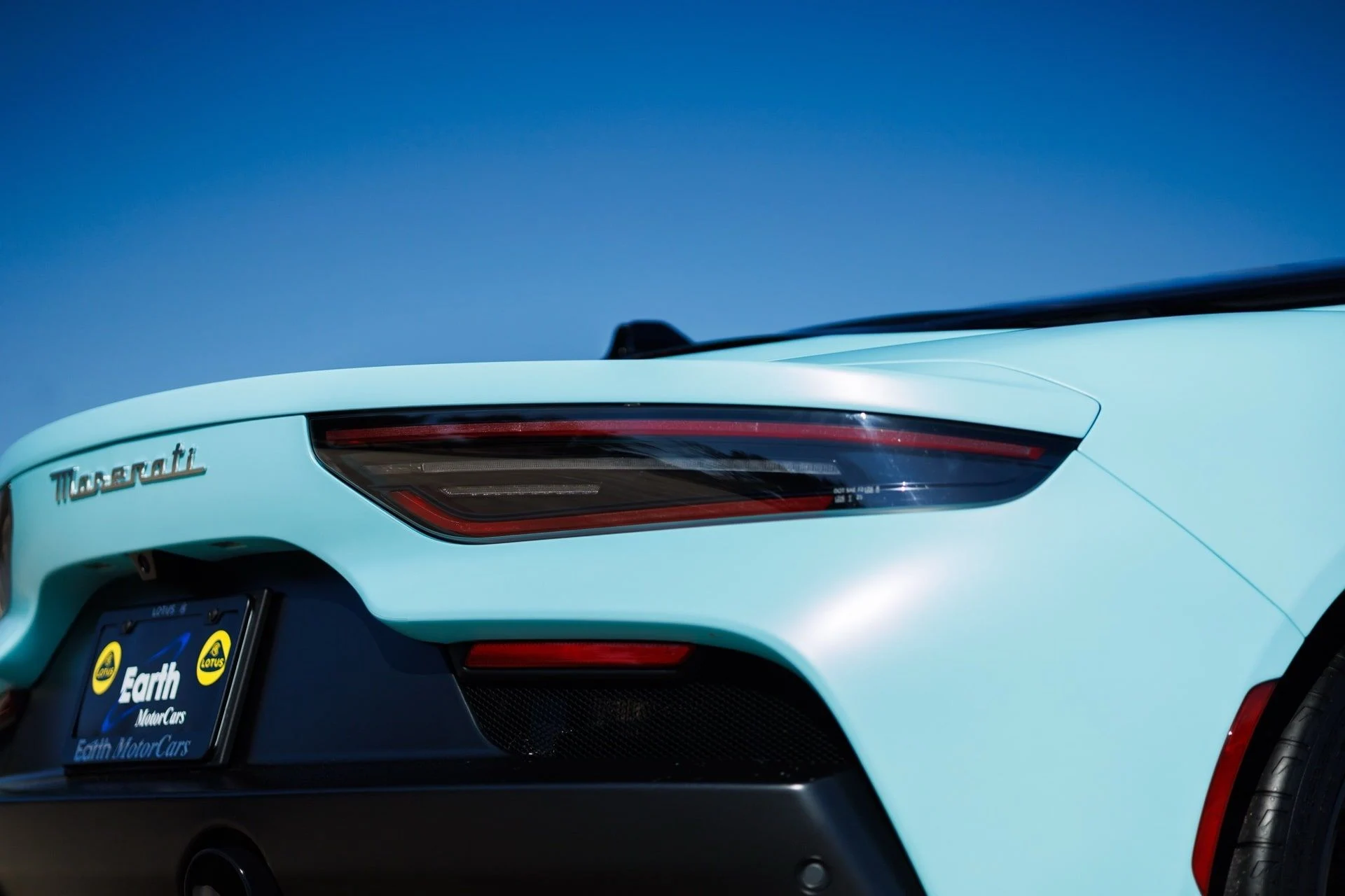 mph038_4273751411_c2c996b00ed9009f07c6b127dece5c92x_ba24e918b9