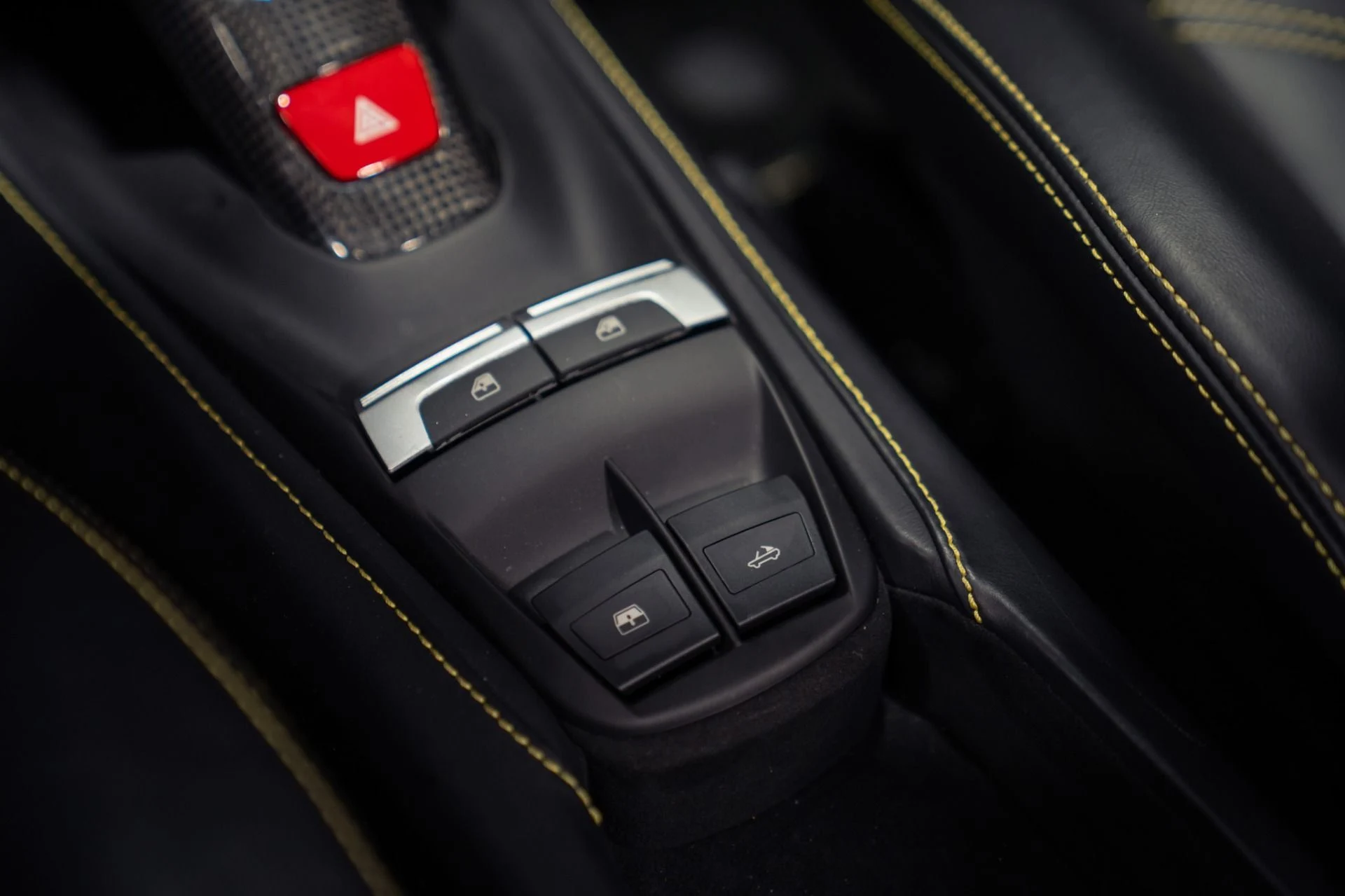 mph038_434068695_Used_2018_Ferrari_488_Spider_425_K_MSRP_w_ALL_Carbon_Exterior_ALL_Carbon_Interior_Options_1786033651_c7f05385f5