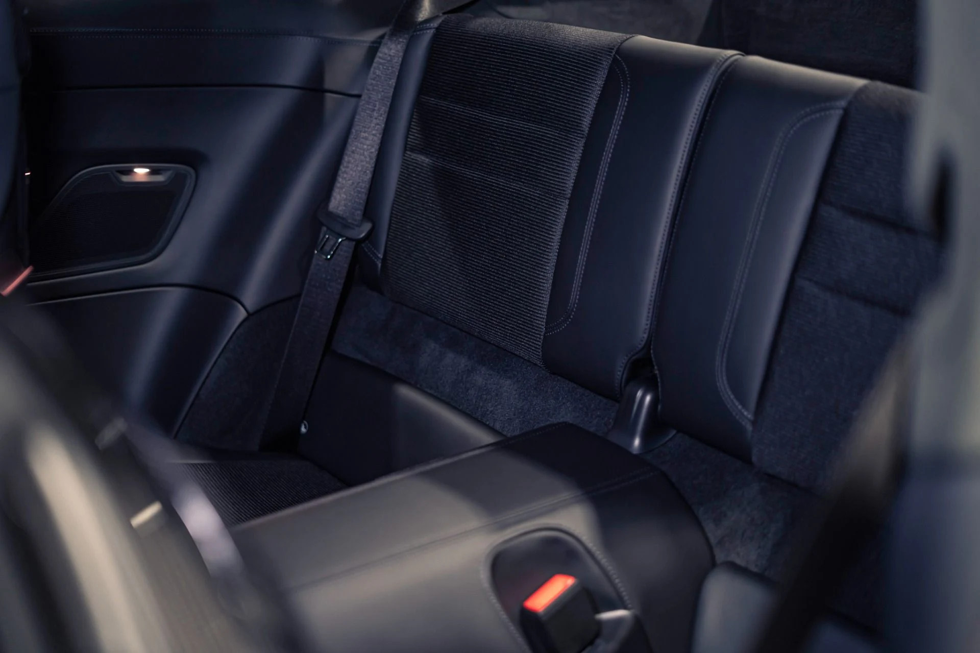 mph038_466635039_Used_2026_Porsche_911_GT_3_Touring_Lightweight_Package_1776110091_0f3f65420c