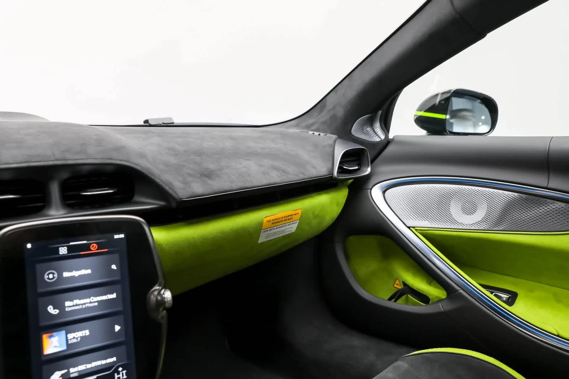 mph038_47740578_39_bdad36accd