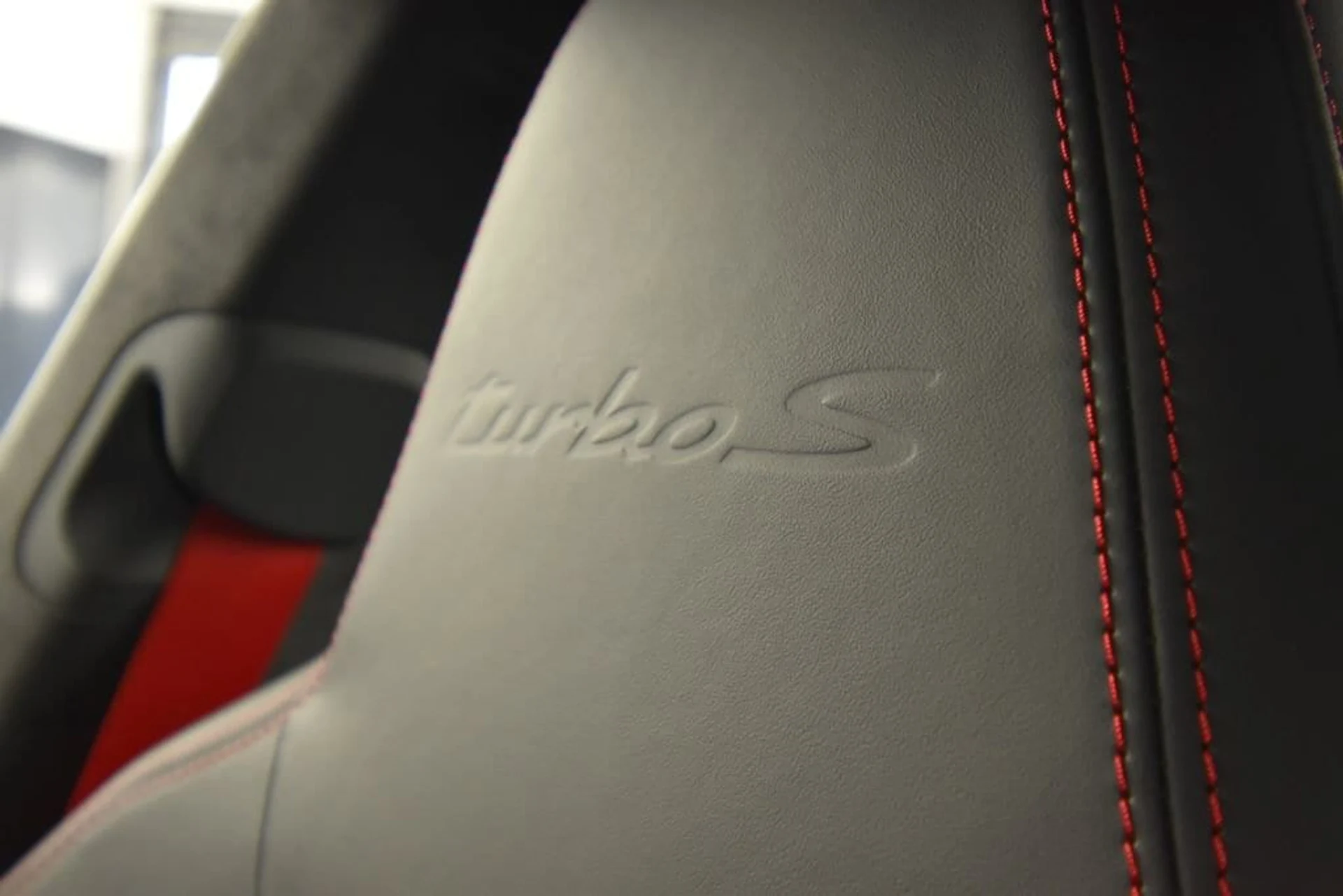 mph038_477843506_8271e90d1cabbbaab69e9436d330f989x_fde65ea3bd