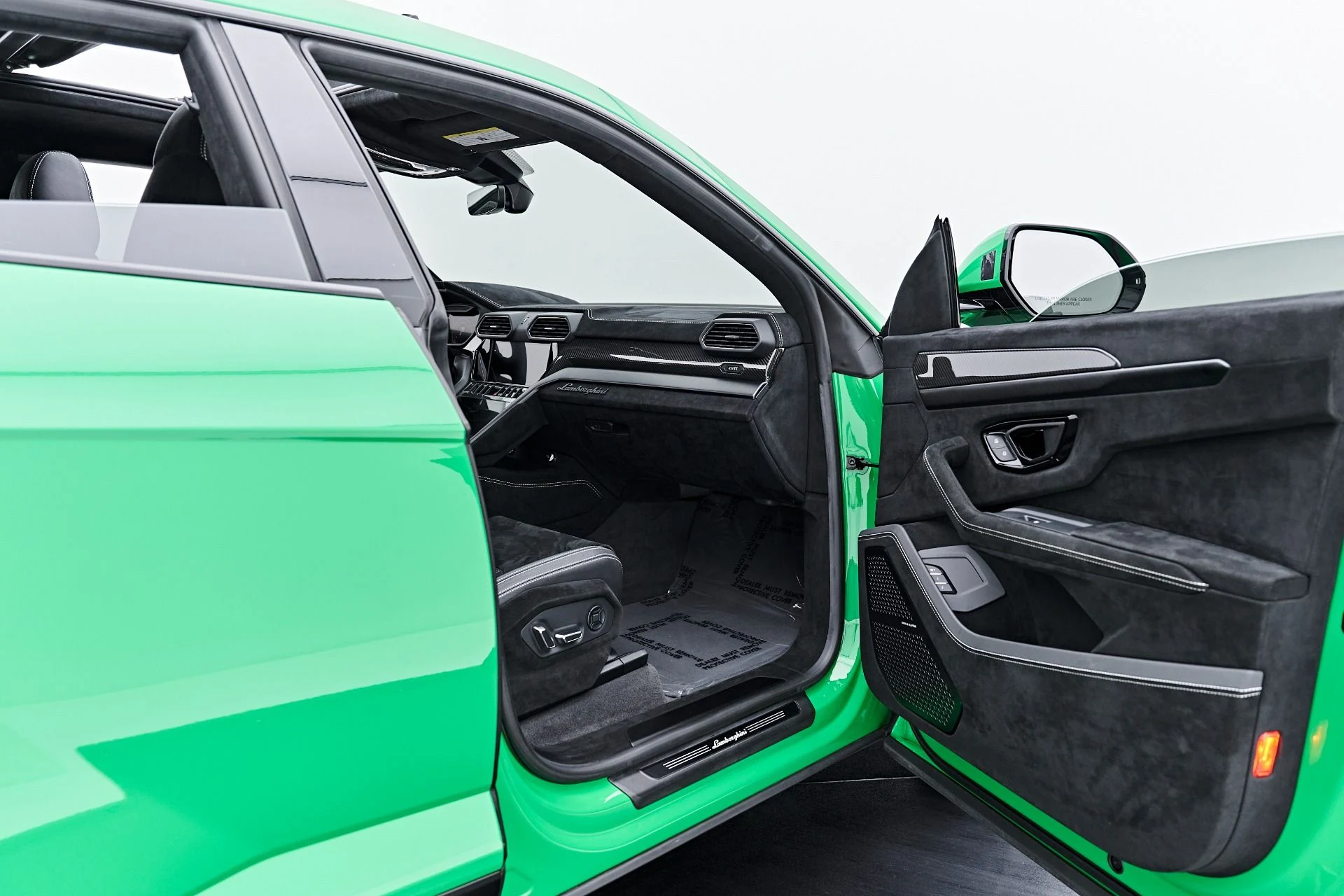 mph038_490393062_Used_2023_Lamborghini_Urus_Performante_1788571171_c6f54a29ed