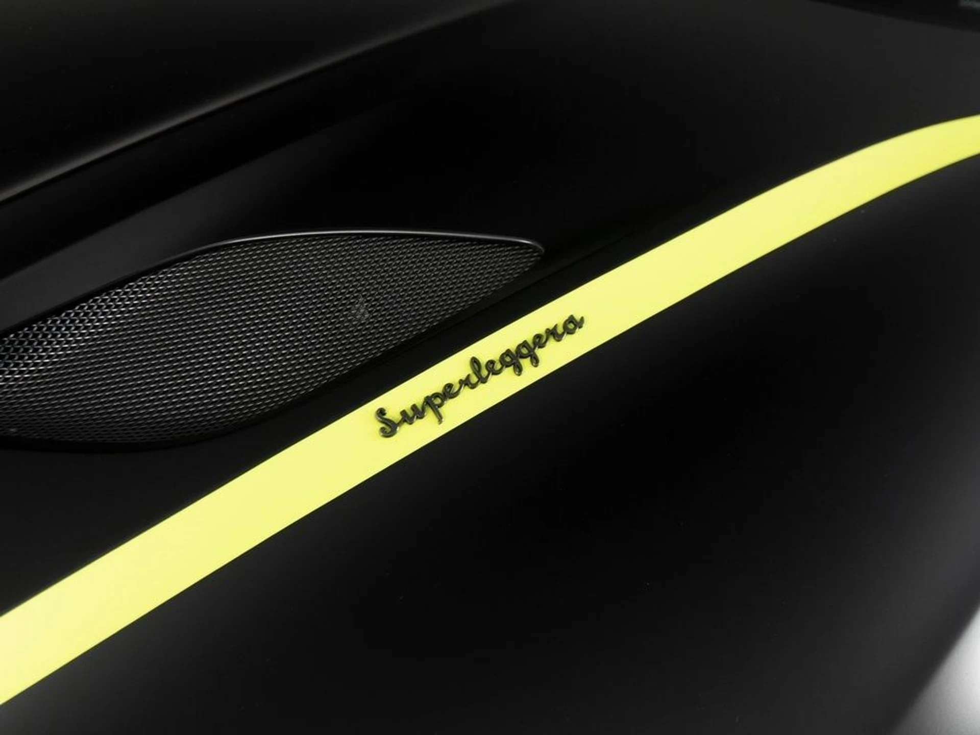 mph038_493375329_de862a29ead7bbd486967db61395efadx_e1d2877747