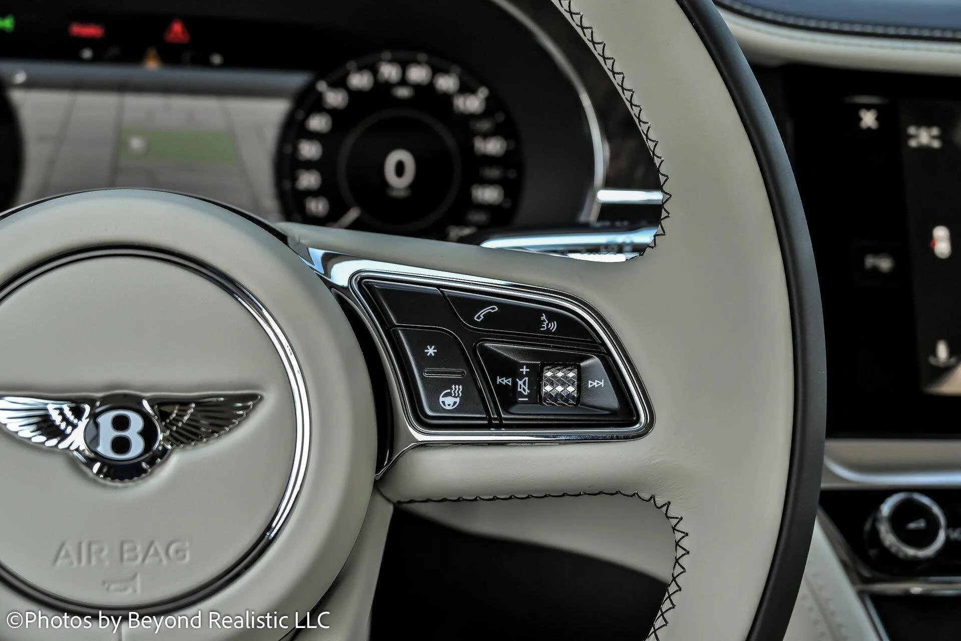 mph038_497213934_d1f71eef15a6f87ab62f611e17ee6e2cx_4a83aca74d