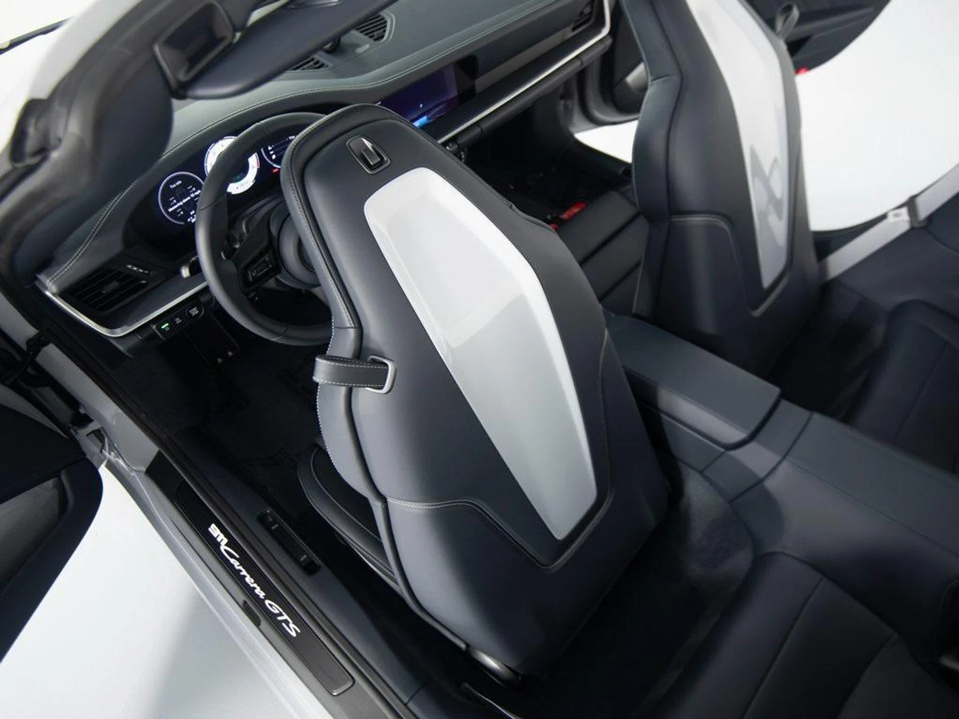 mph038_500629223_K6y6l9_Fe_ue6_Wkss7_Ny_J0e3_V_I_42c2ab3e03