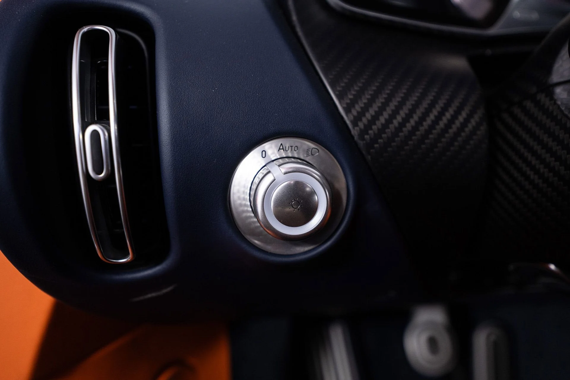 mph038_514219136_e9f6abeb73d342b99aac48337f8f3384_a63448804d