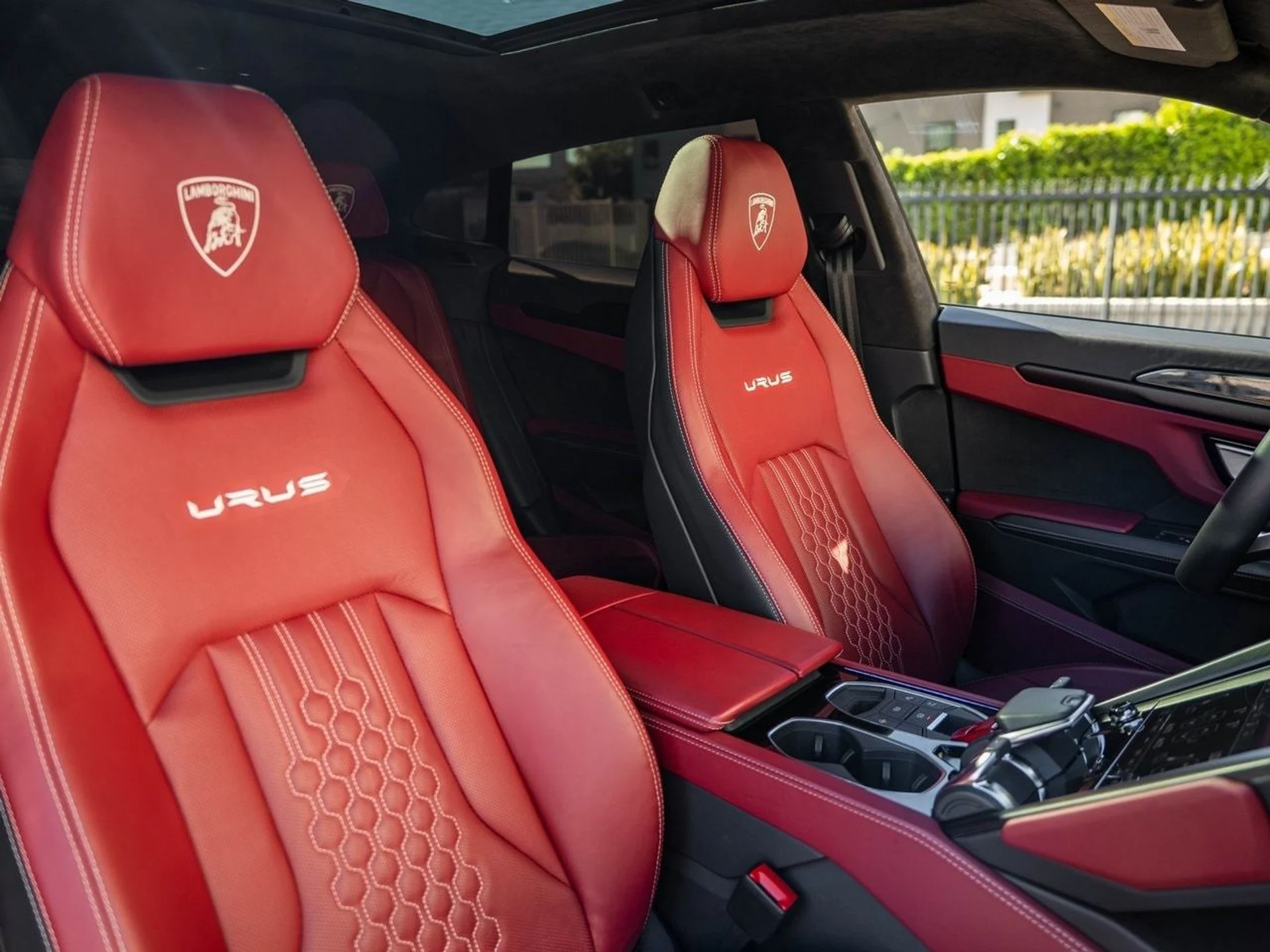 mph038_517058561_1628ce38f4f0dfa0c62ca84dbc18e209x_7e253492be