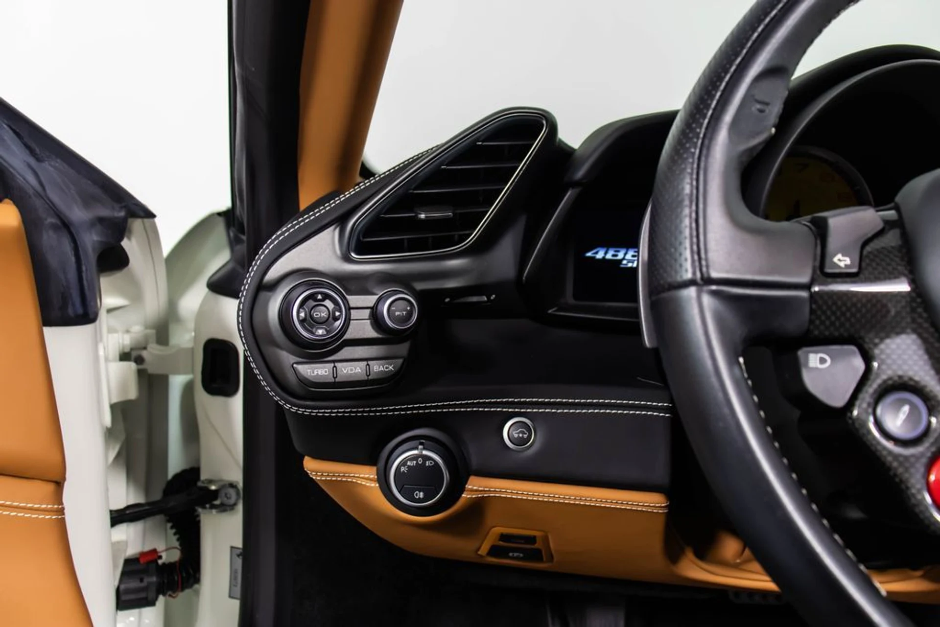 mph038_519572268_d23b5718e921a8329cf14df51ae930ecx_f4294f1b48