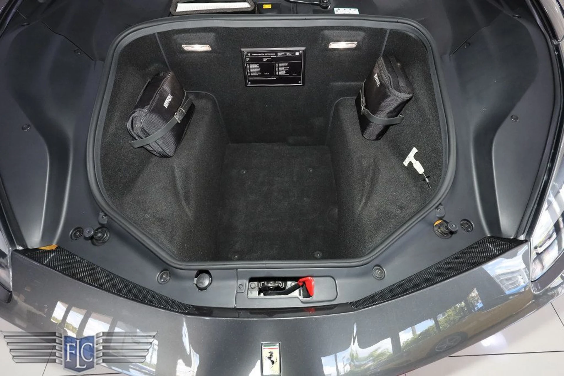 mph038_52978119_used_2017_ferrari_488_spider_convertible_6305_23017916_39_1024_730ff152ab