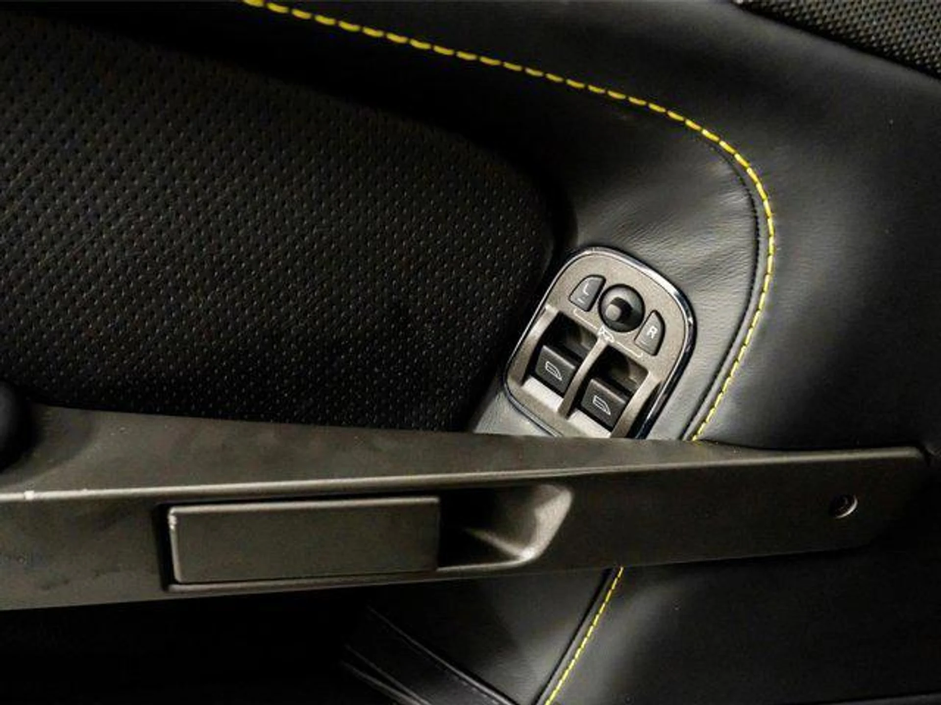 mph038_533039606_ua_VPOSPP_Zrywf5_Tsjjp_QI_9so4_U_45a754a1ed