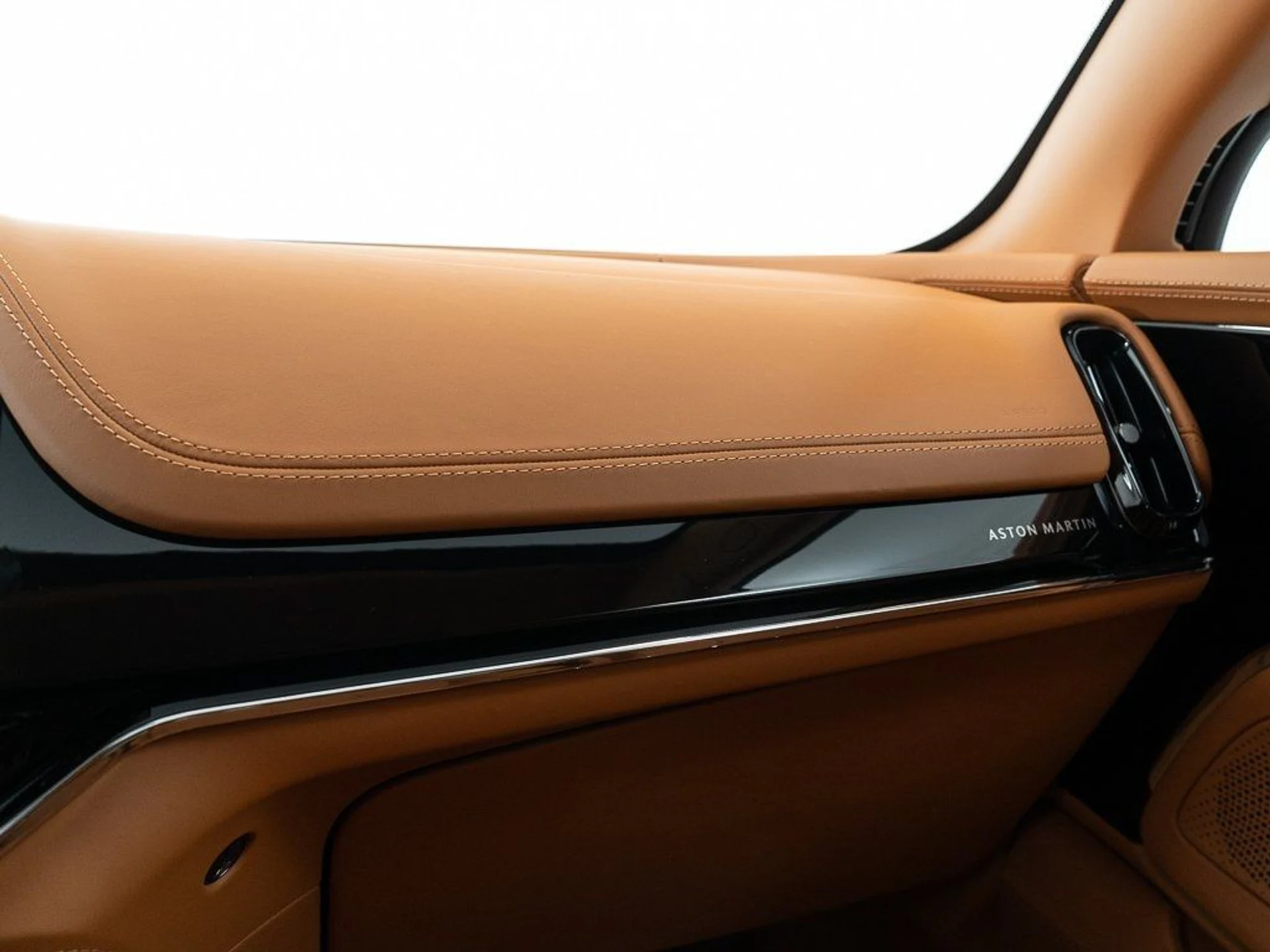 mph038_553694631_374d7edfea4b4673c29d92dbc49d29ff_a60ae1c5ea