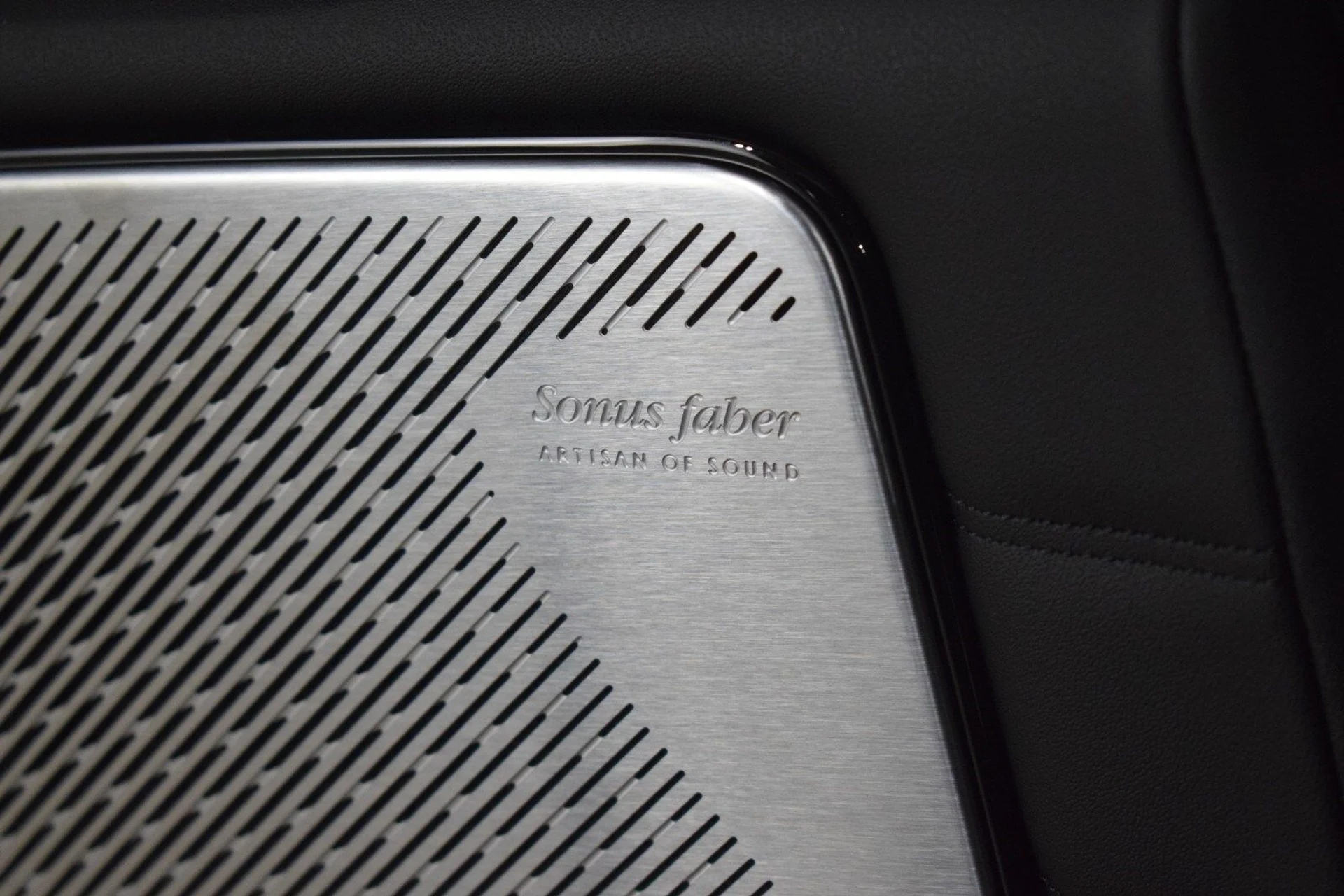 mph038_554770757_8edf7d08de1535b0a5bec97b6dbfa3a0x_bdc736a2ad