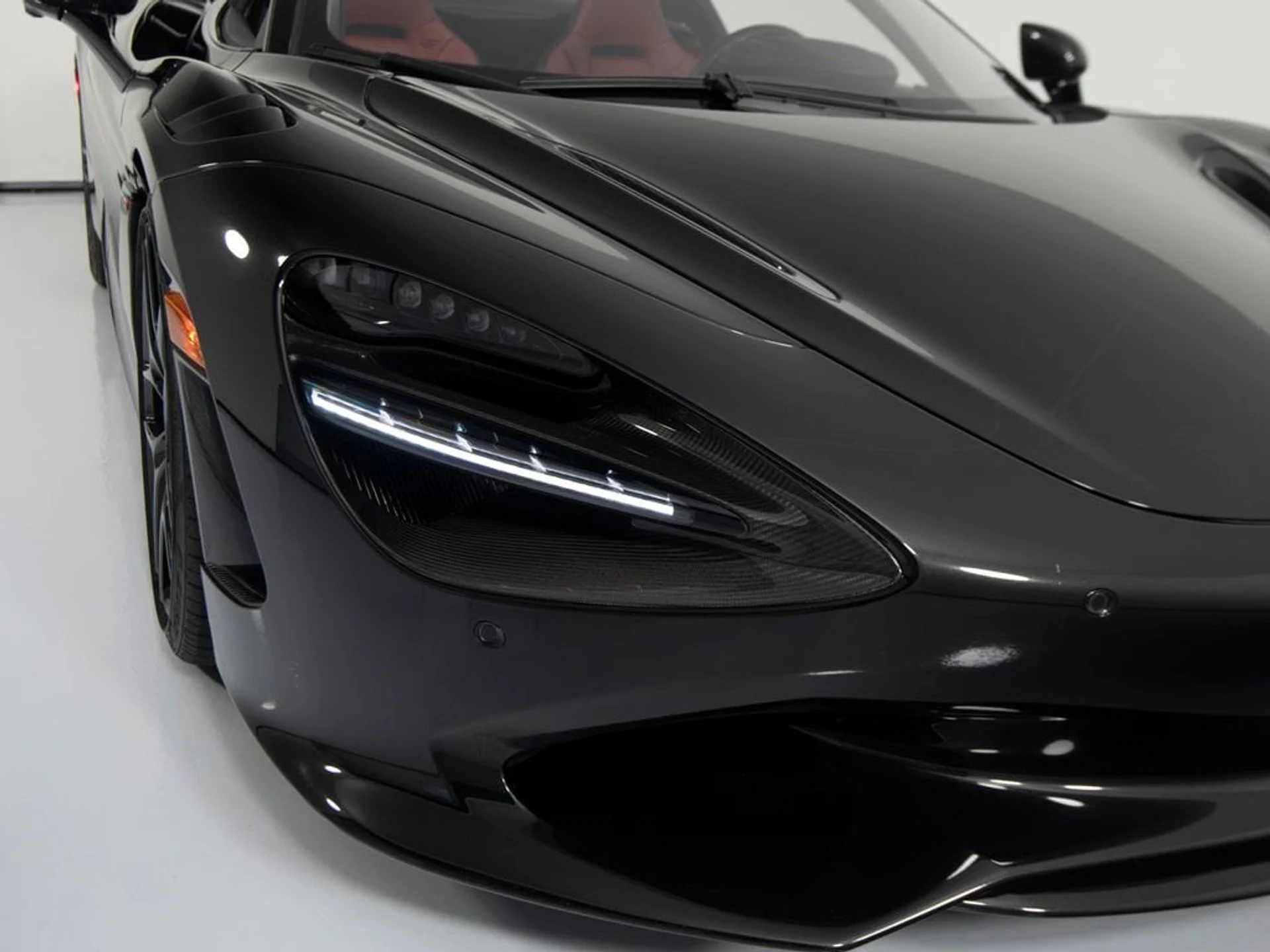 mph038_567744001_0ac89cec98ed4081bafe7374041dc6bcx_2c9f63b3f9