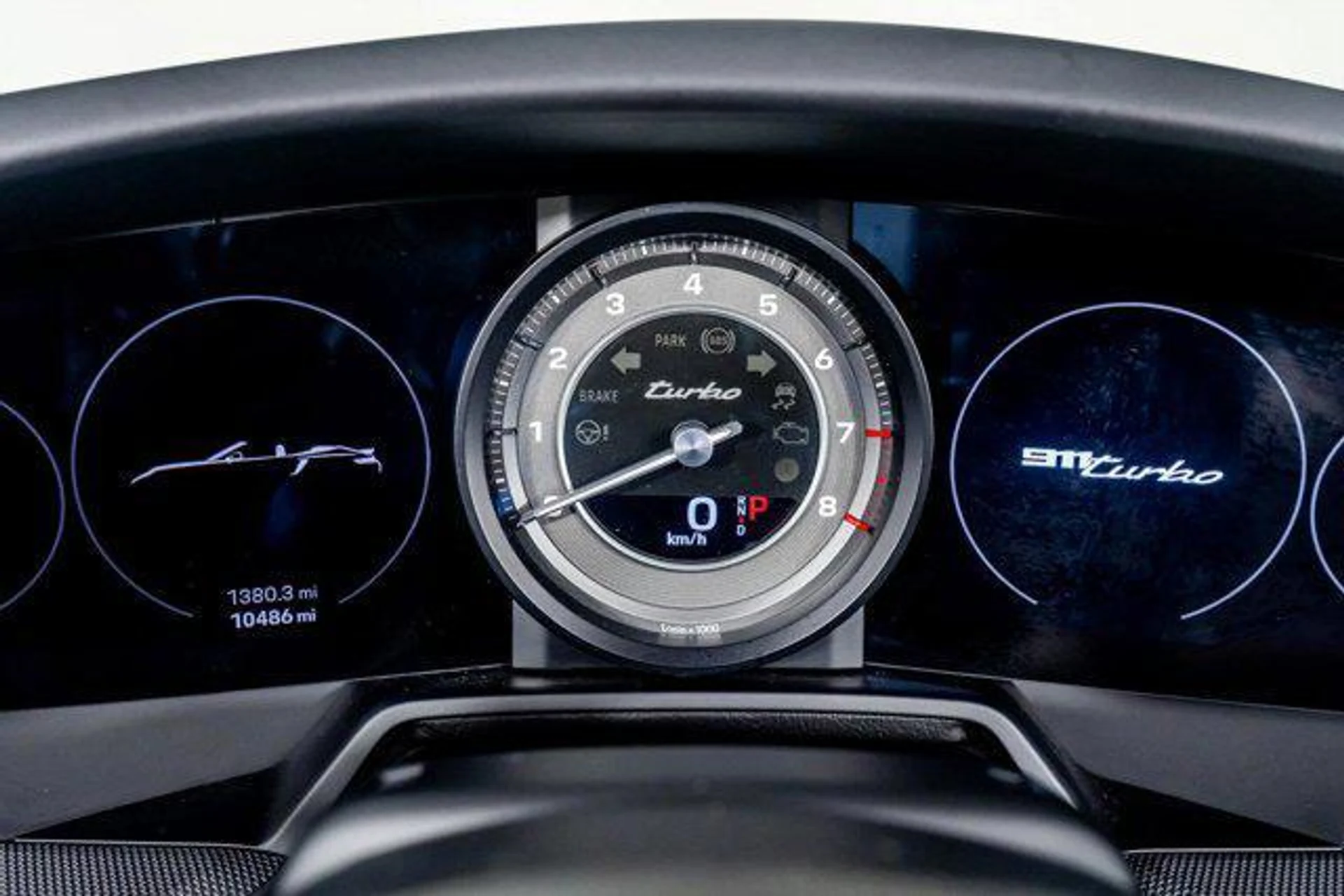 mph038_569734359_cy_LY_Uo_N9_Dx8_P85fi_Jl_J_Ow0p_Pzvw_b0d873e3e4